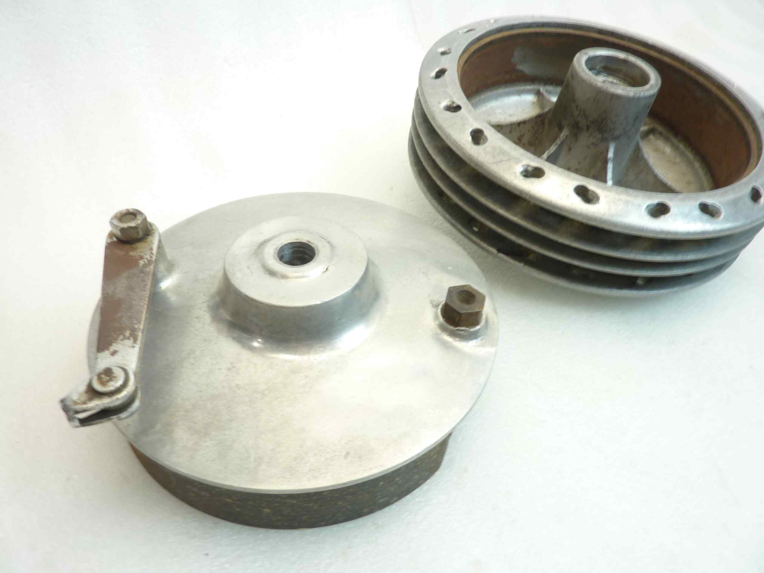 mozzo tamburo freno GILERA 500 SATURNO TELESCOPICO anteriore diam interno mozzo 185 mm - immagine 14