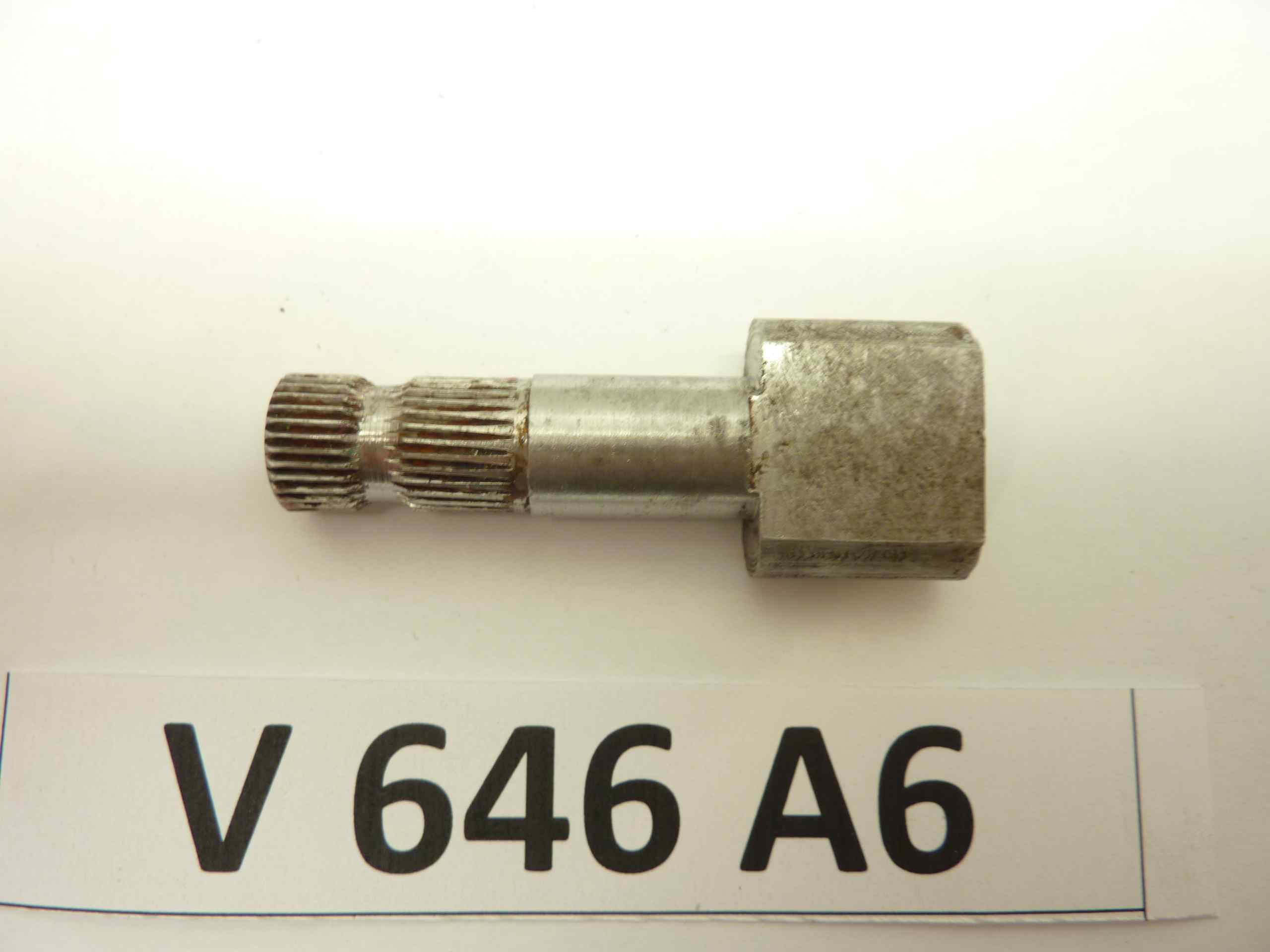 alberino camma ganasce freno vari modelli moto epoca lung to mm 57 - diam tondo 12 mm - diam millerighe mm 11,4 - larg ganasce mm 18