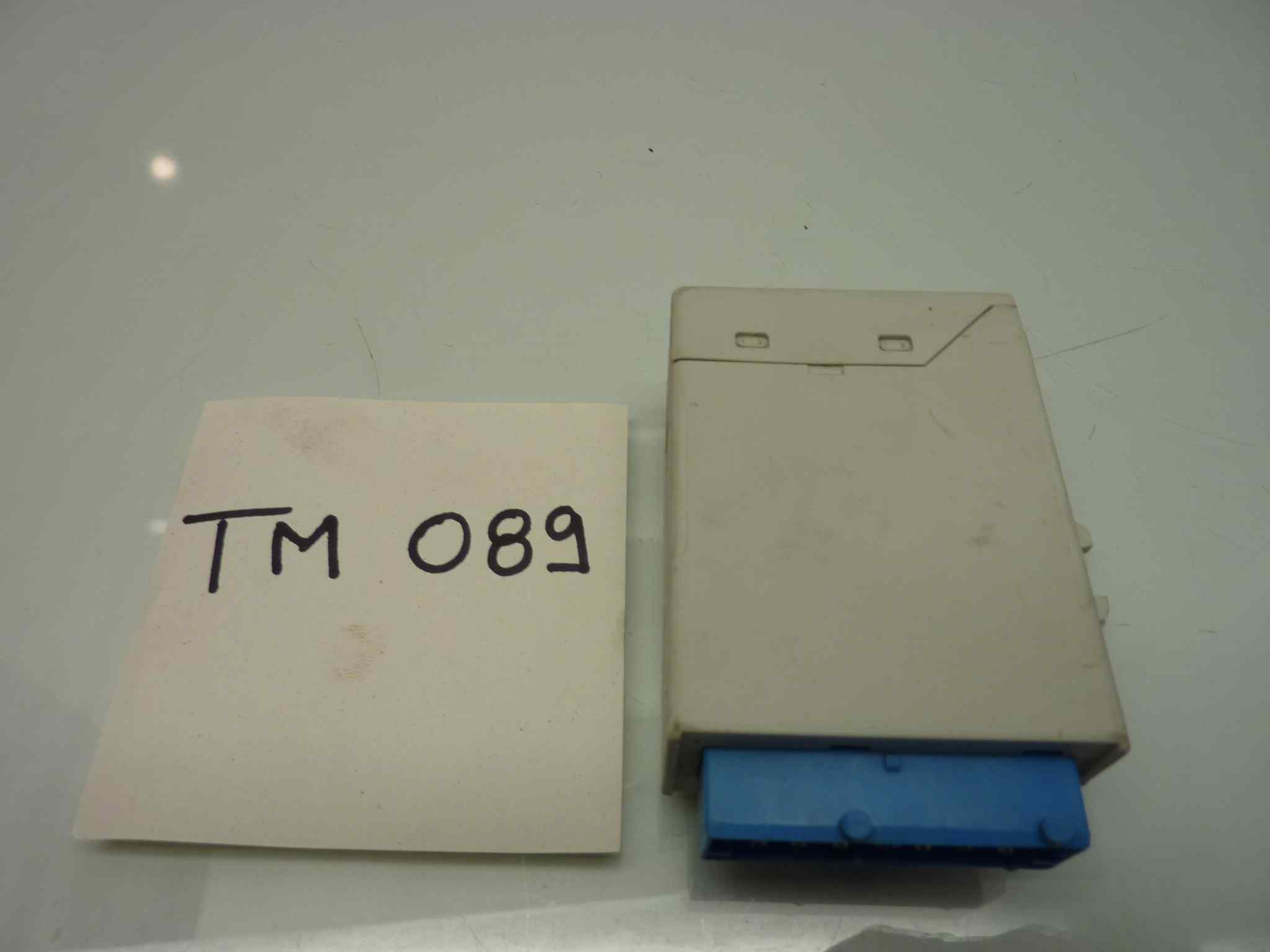 BMW C1 Centralina unità controllo lavavetri cod 61358357093 - immagine 2