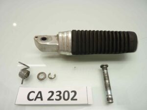 SUZUKI GSX 550 ES 84-86 Pedalino poggiapiedi anteriore destro