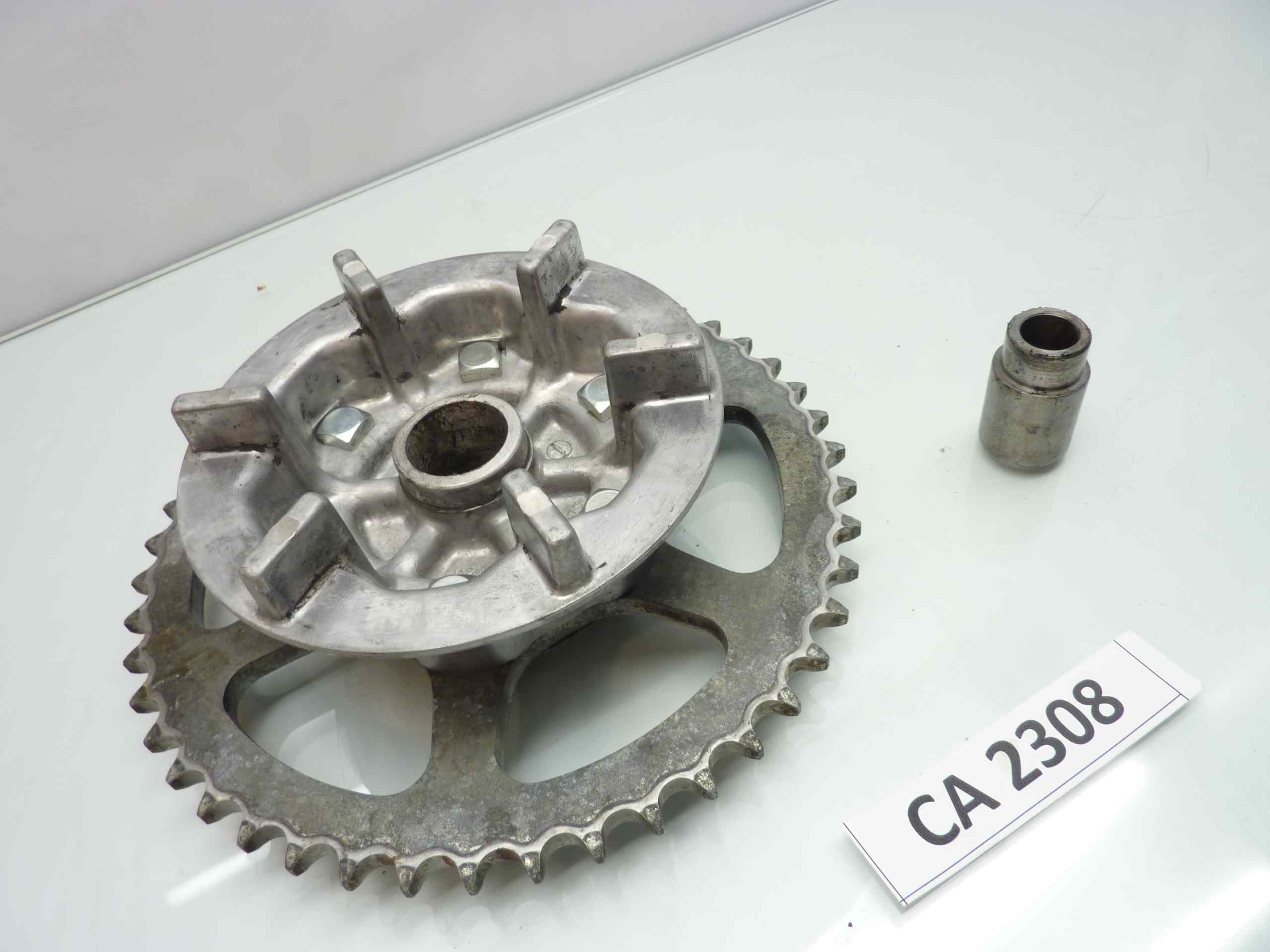 SUZUKI GSX 550 ES 84-86 Corona e portacorona - immagine 3