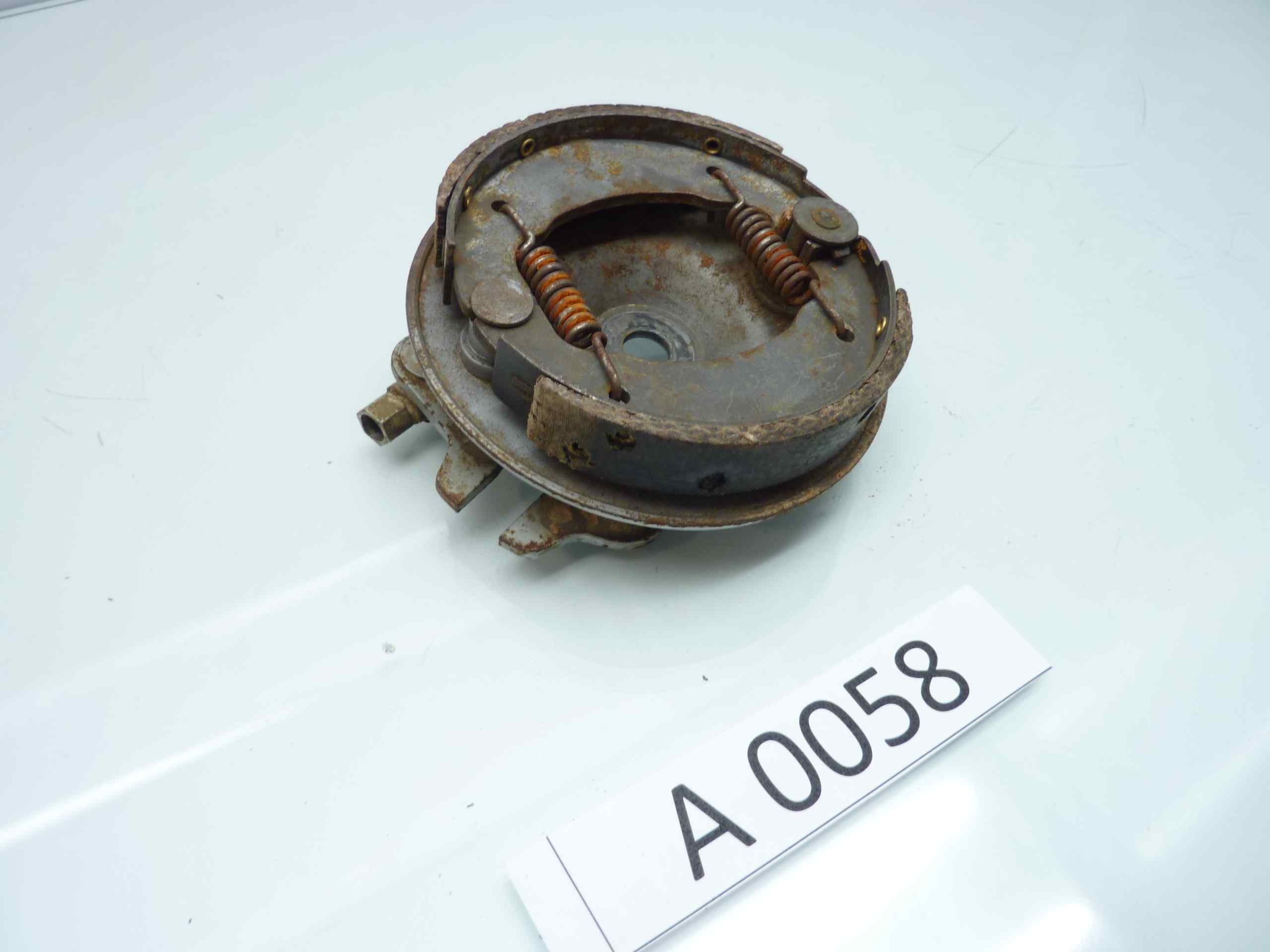 Motociclo Legnano L 109 63 Piatto porta ceppi freno anteriore - immagine 3