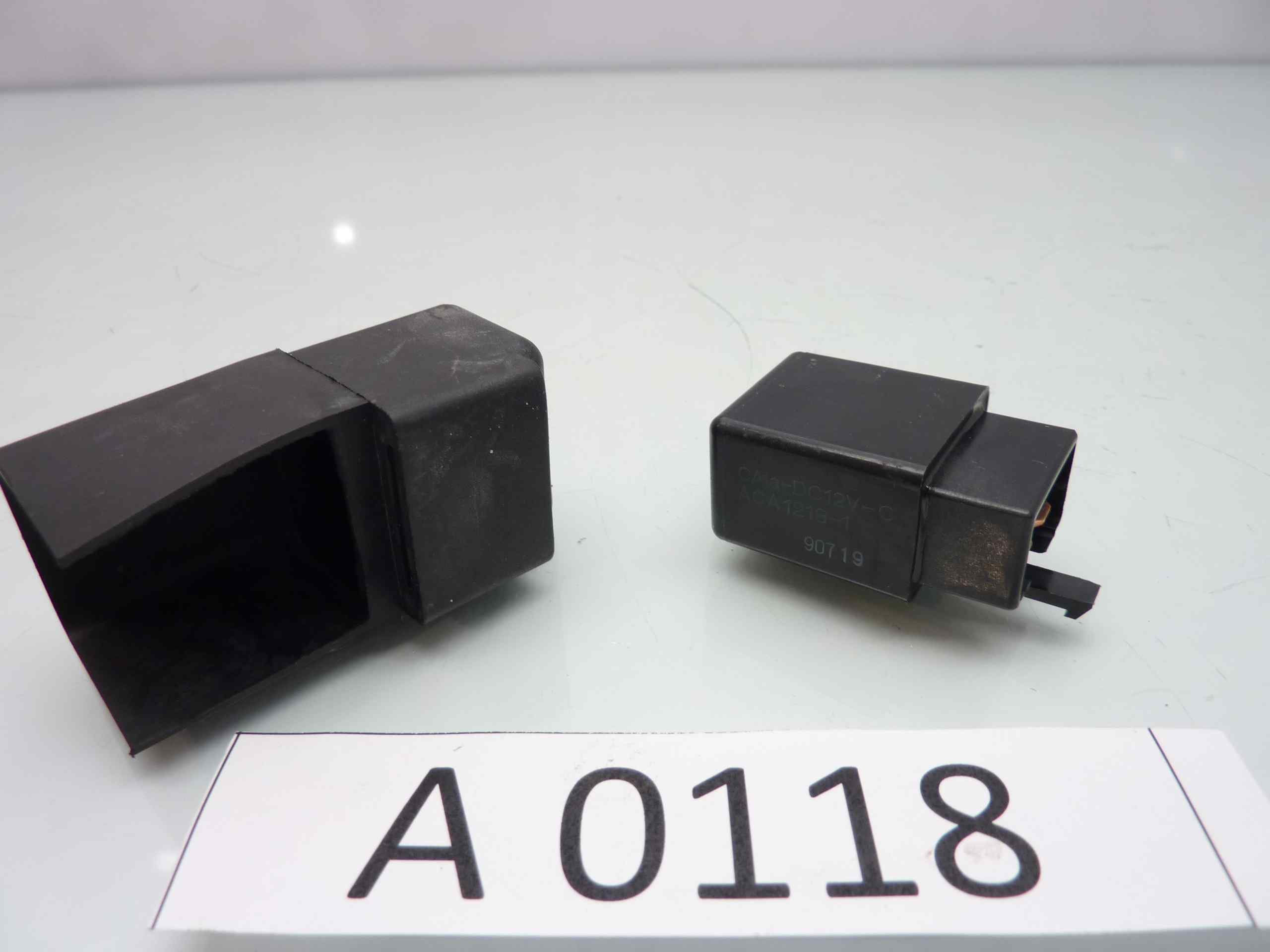 HONDA FES 125 150 PHANTEON Rele MATSUSHITA cod CA1A-DC12V C