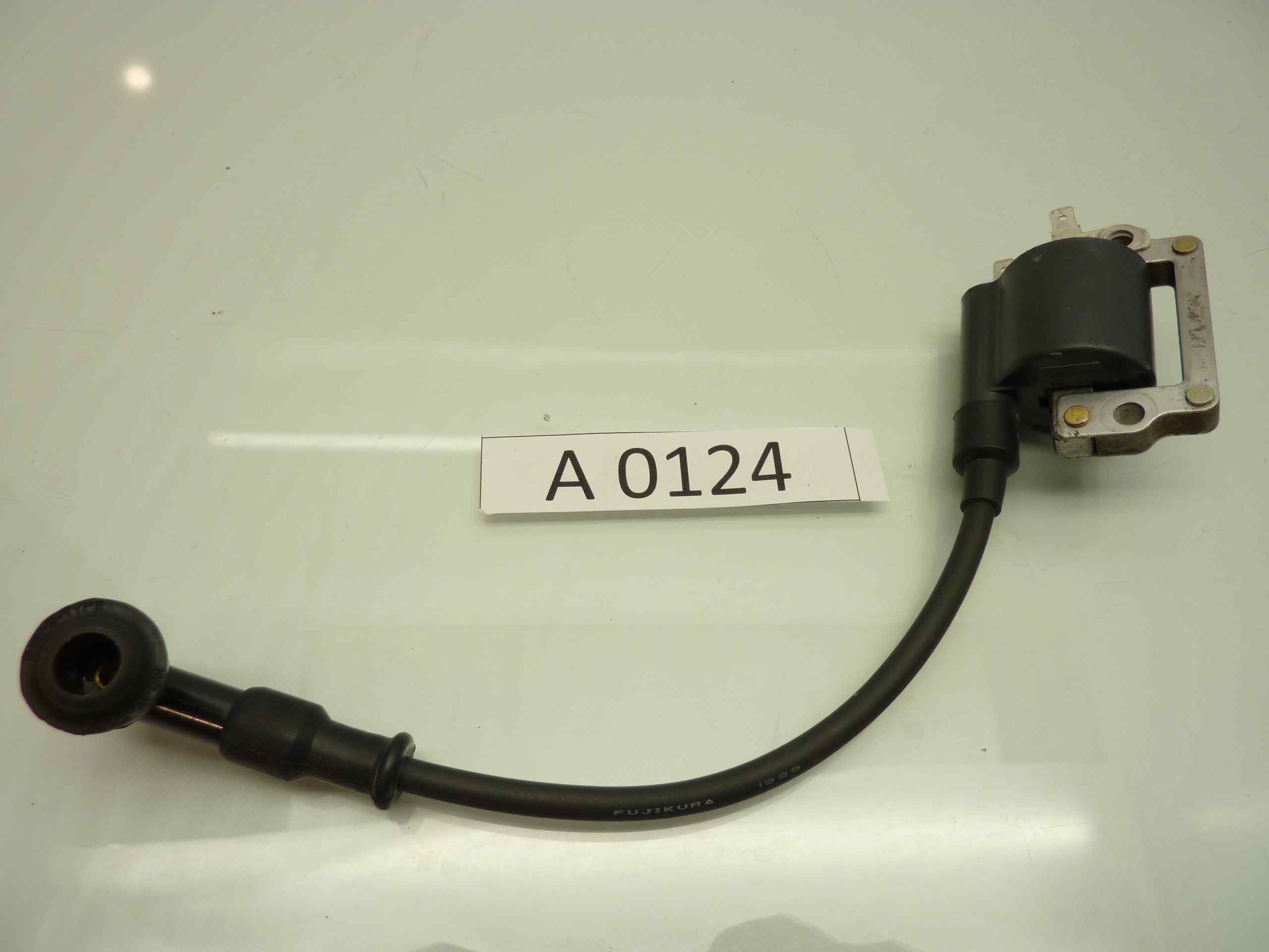 HONDA FES 125 150 PHANTEON Bobina accensione cod 07U23