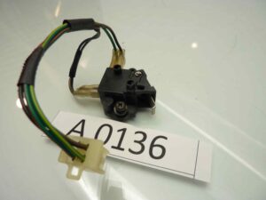 HONDA FES 125 150  PHANTEON Sensore freni luce e stop