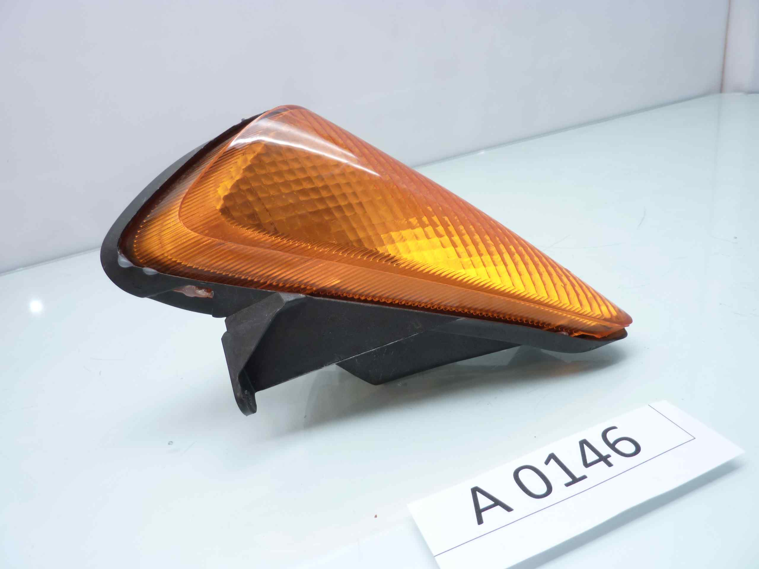 HONDA FES 125 150 PHANTEON Freccia anteriore sinistra - immagine 2