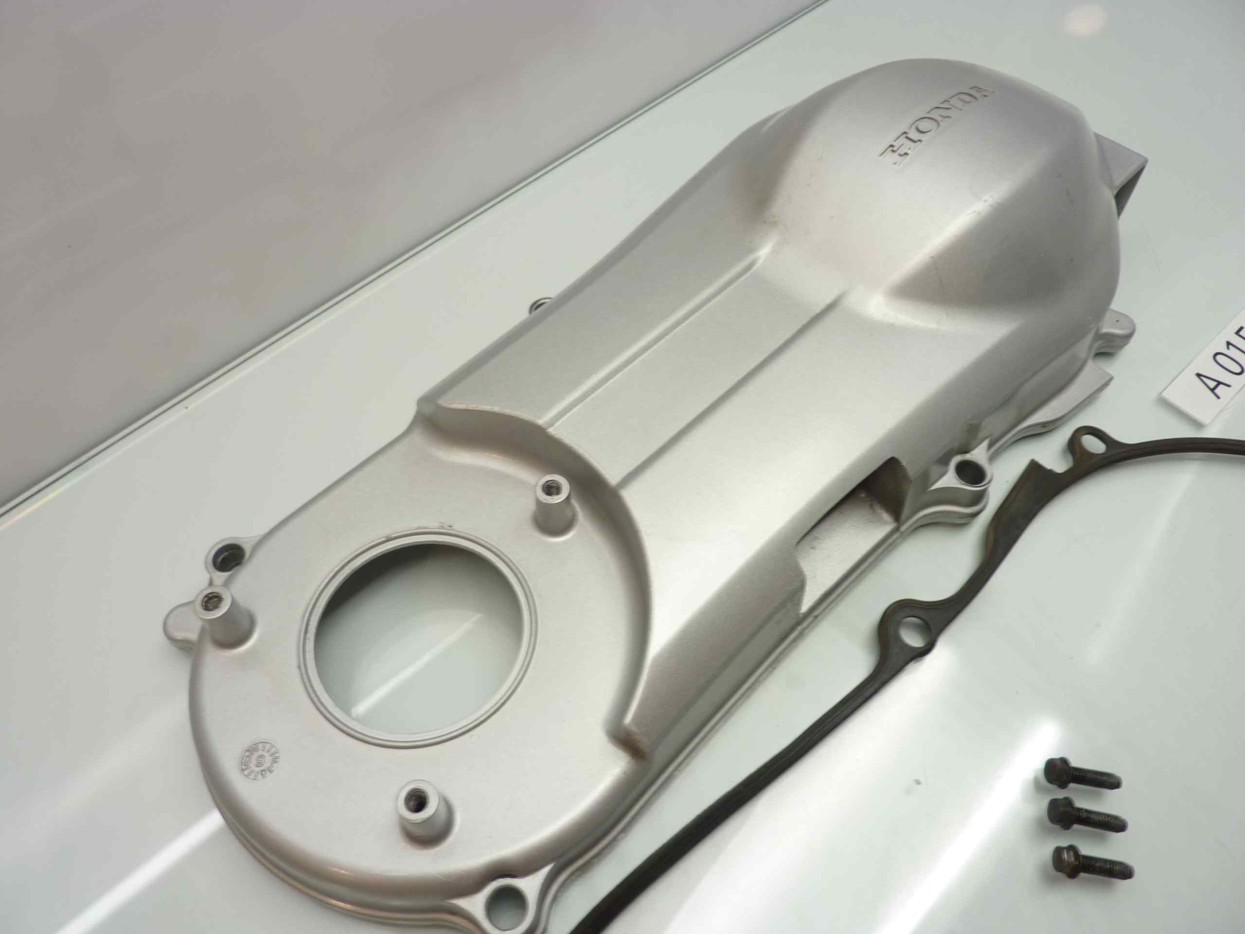 HONDA FES 125 150 PHANTEON Carter motore - immagine 2
