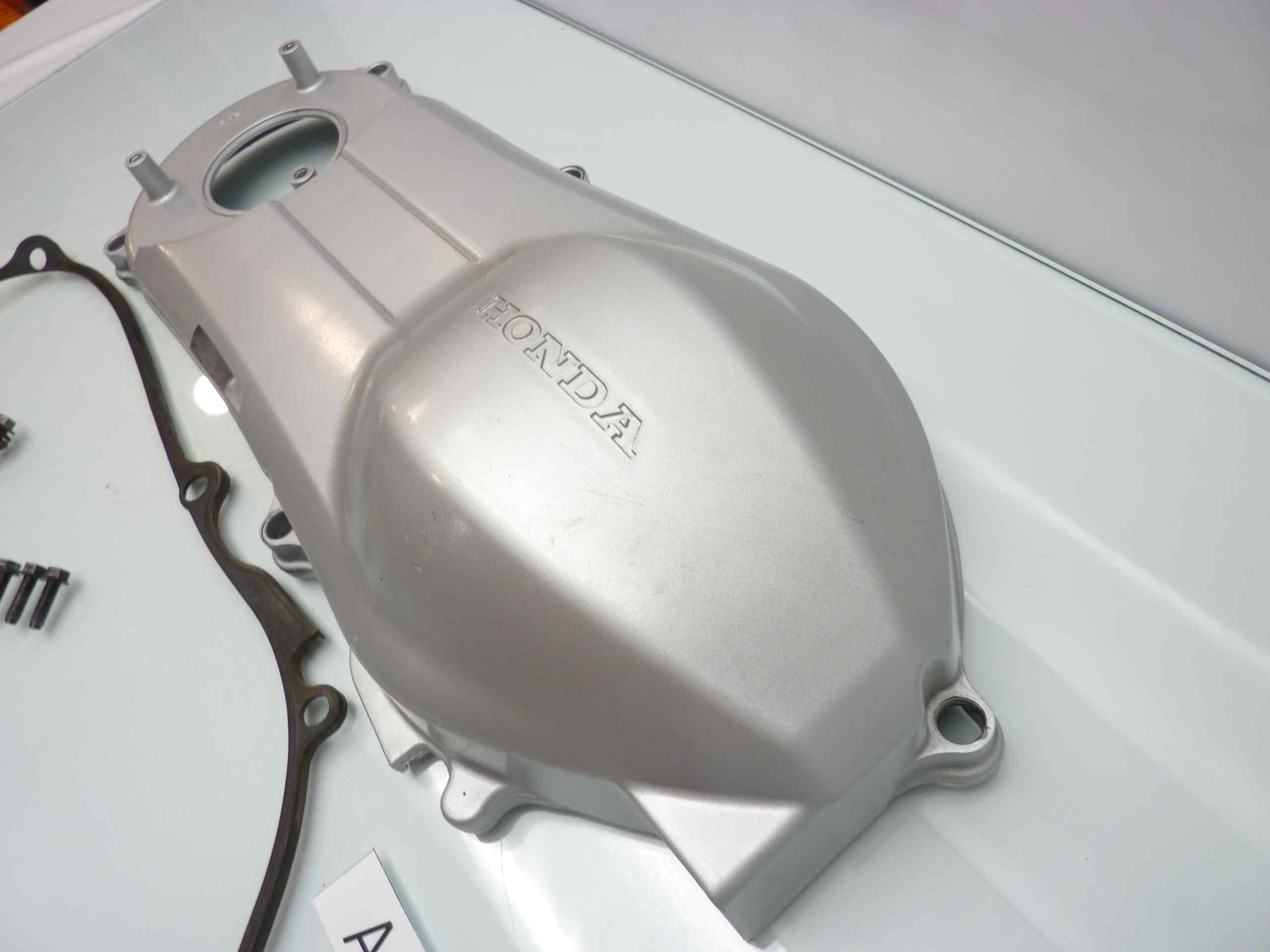 HONDA FES 125 150 PHANTEON Carter motore - immagine 3