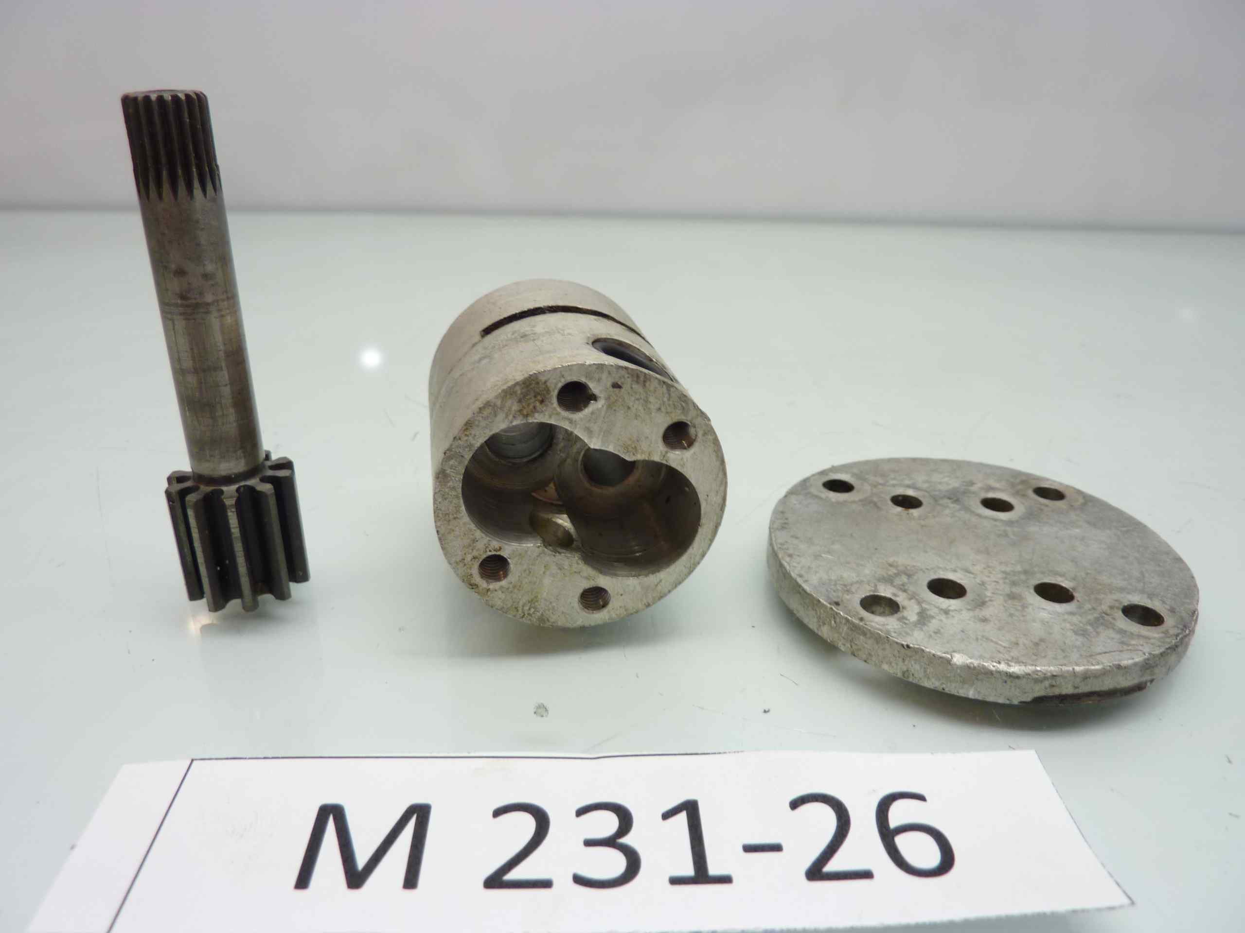 GILERA 300 prima serie pompa olio - immagine 2