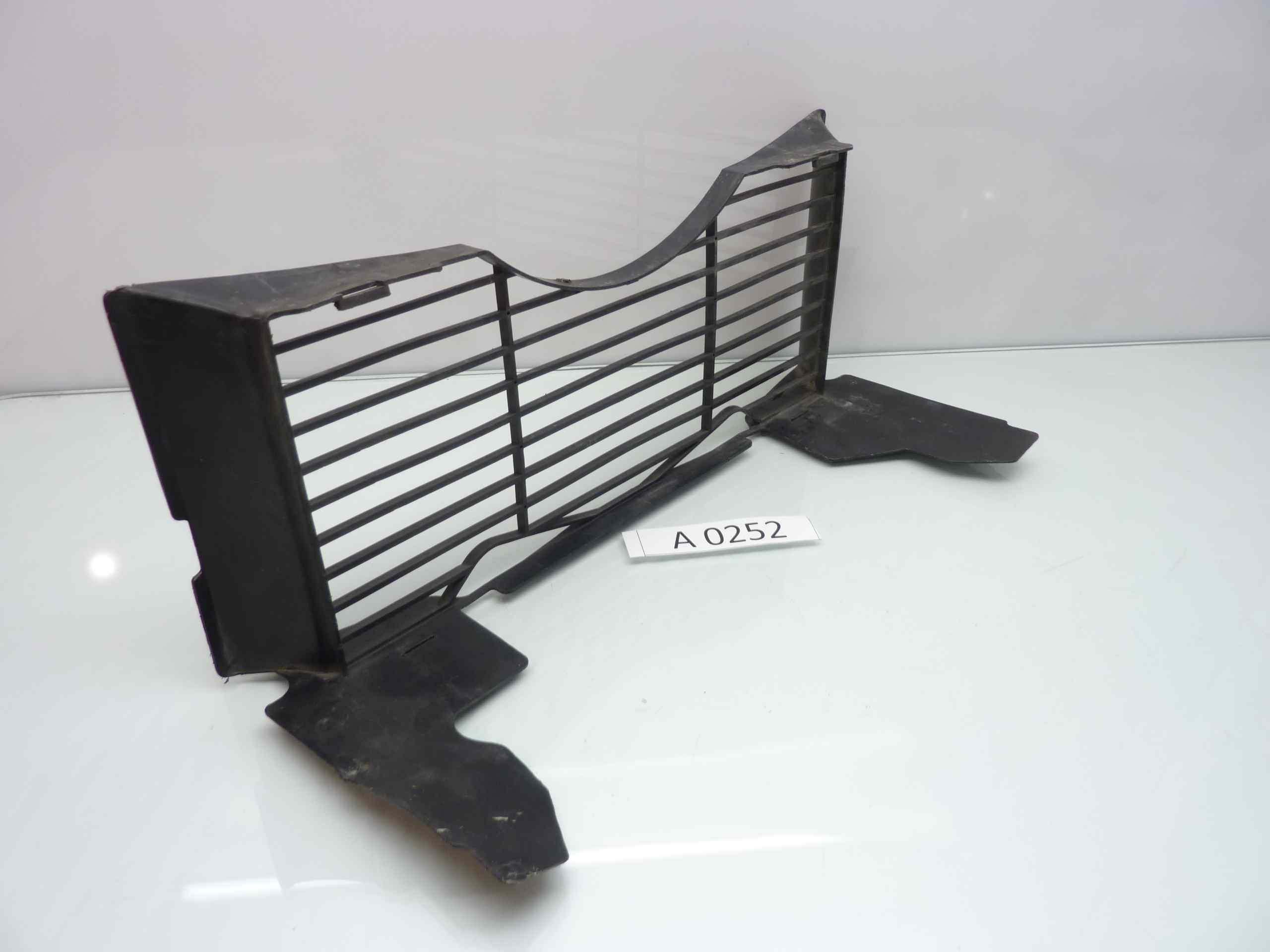 HONDA CBR 600 F 89-90 Griglia plastica radiatore liquido raffreddamento - immagine 2