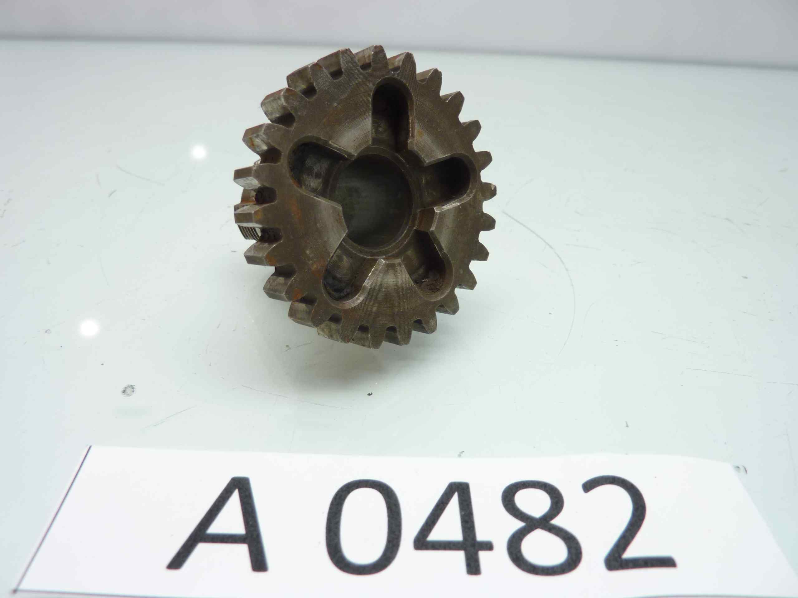 MOTO GUZZI Guzzino 65 Ingranaggio cambio presa diretta 36051 - immagine 2