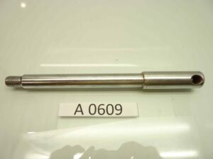 MOTO GUZZI Perno ruota cromato diam centrale 20 mm lung 270 mm