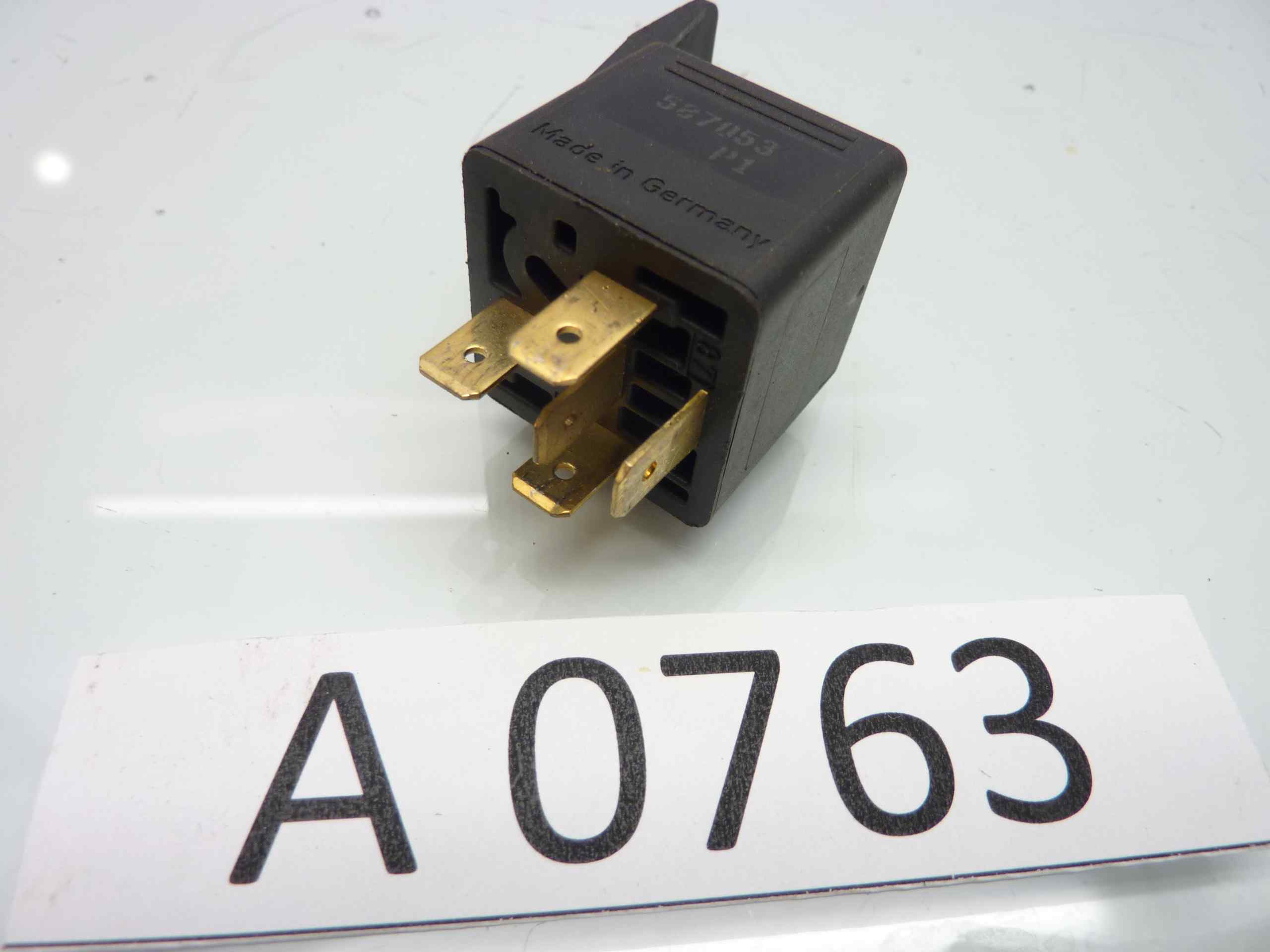Rele Bosch 12V 0332019150 30A - immagine 2