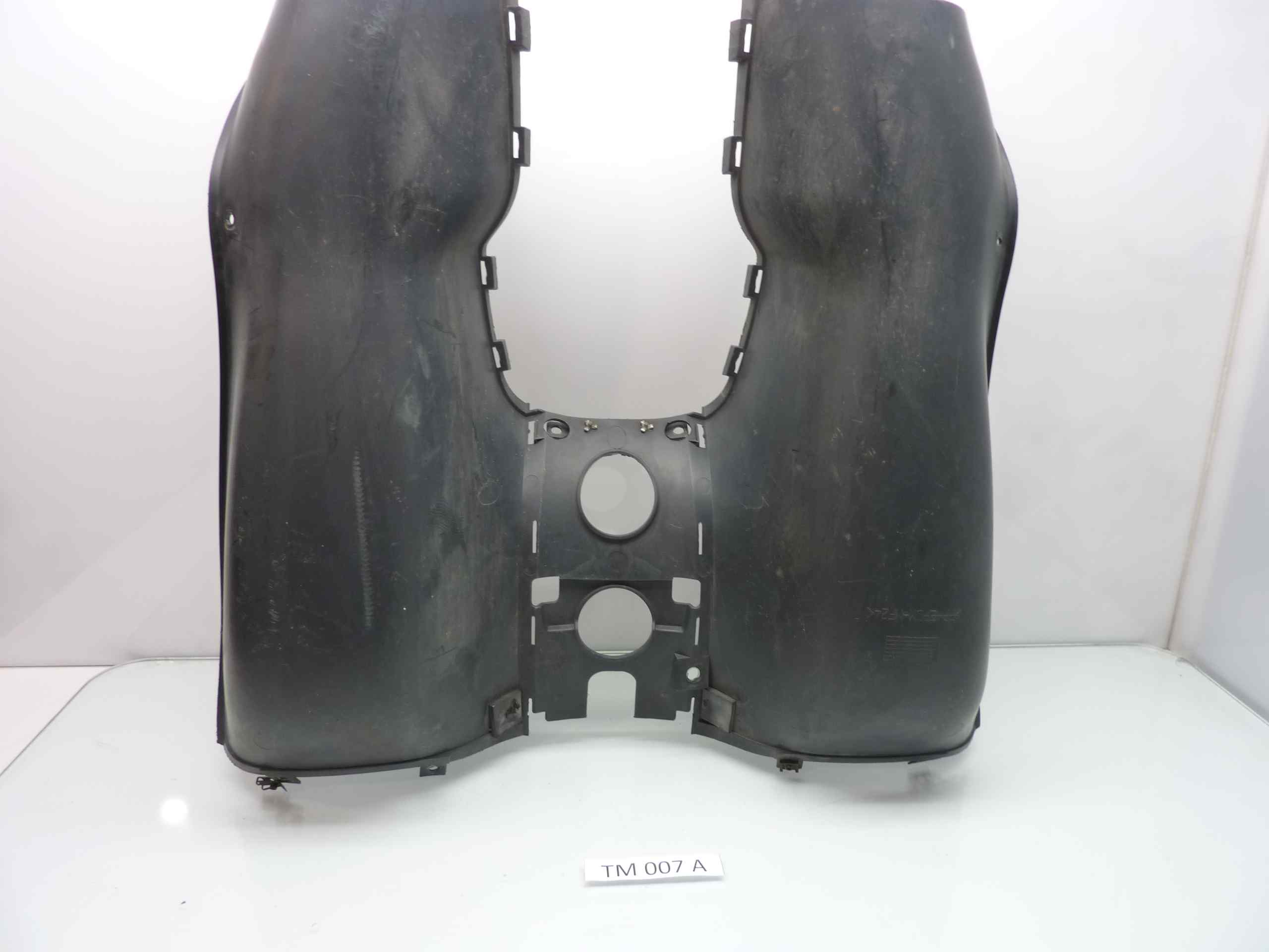 BMW C1 125 200 COPERTURA CENTRALE CARENA PEDANA COD 46632328879 - immagine 3