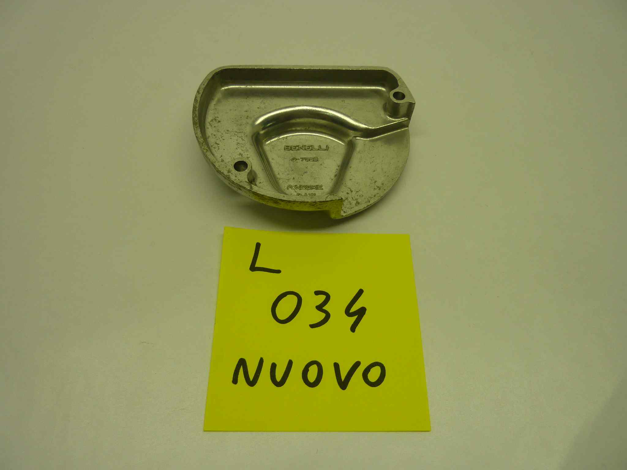 BENELLI MOTOBI LEONCINO TRIAL 1965 copri pignone nuovo cod G-7956 - immagine 2