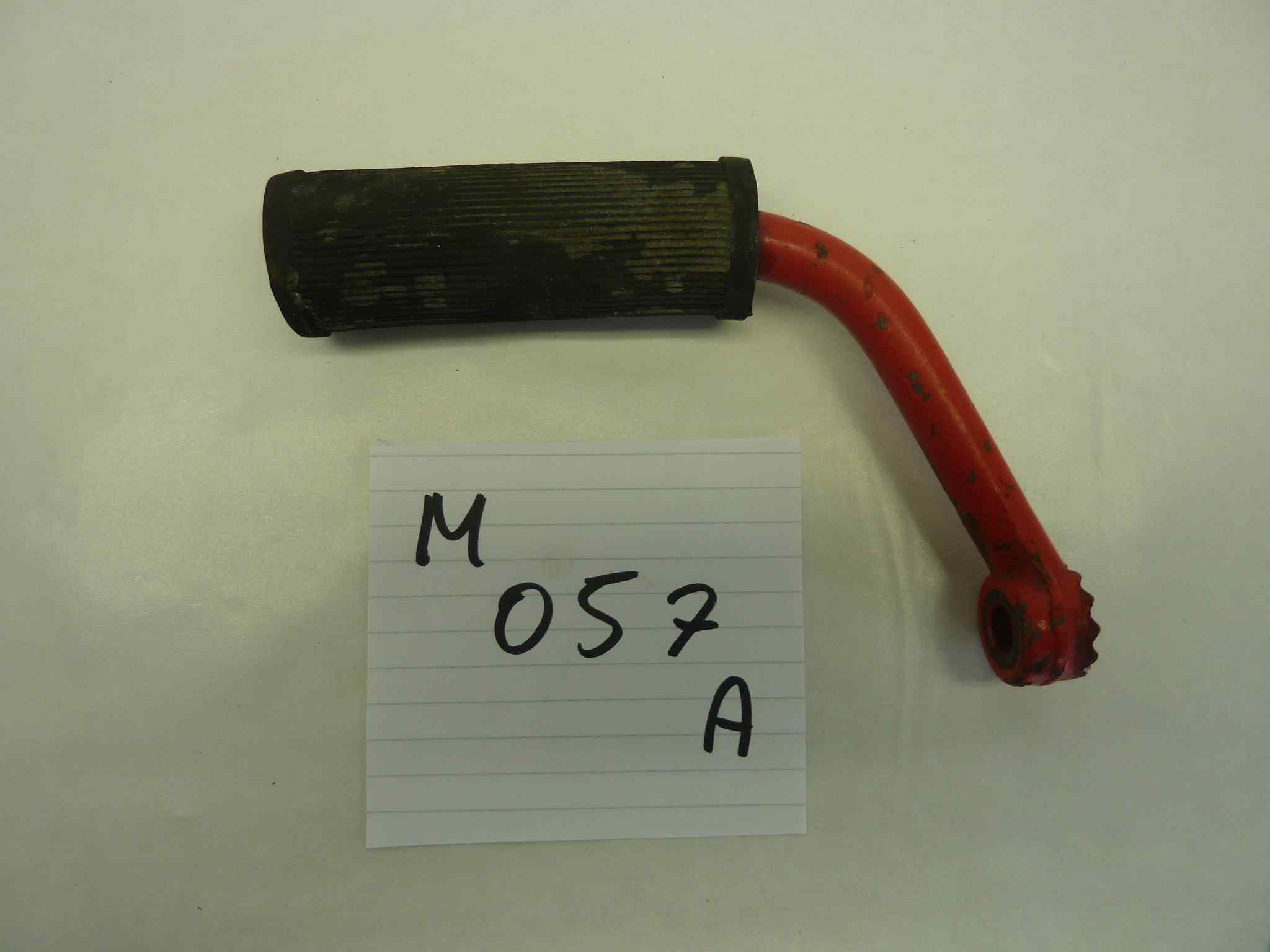 GILERA 98 124 150 pedivella pedalino poggia piedi rosso - immagine 2