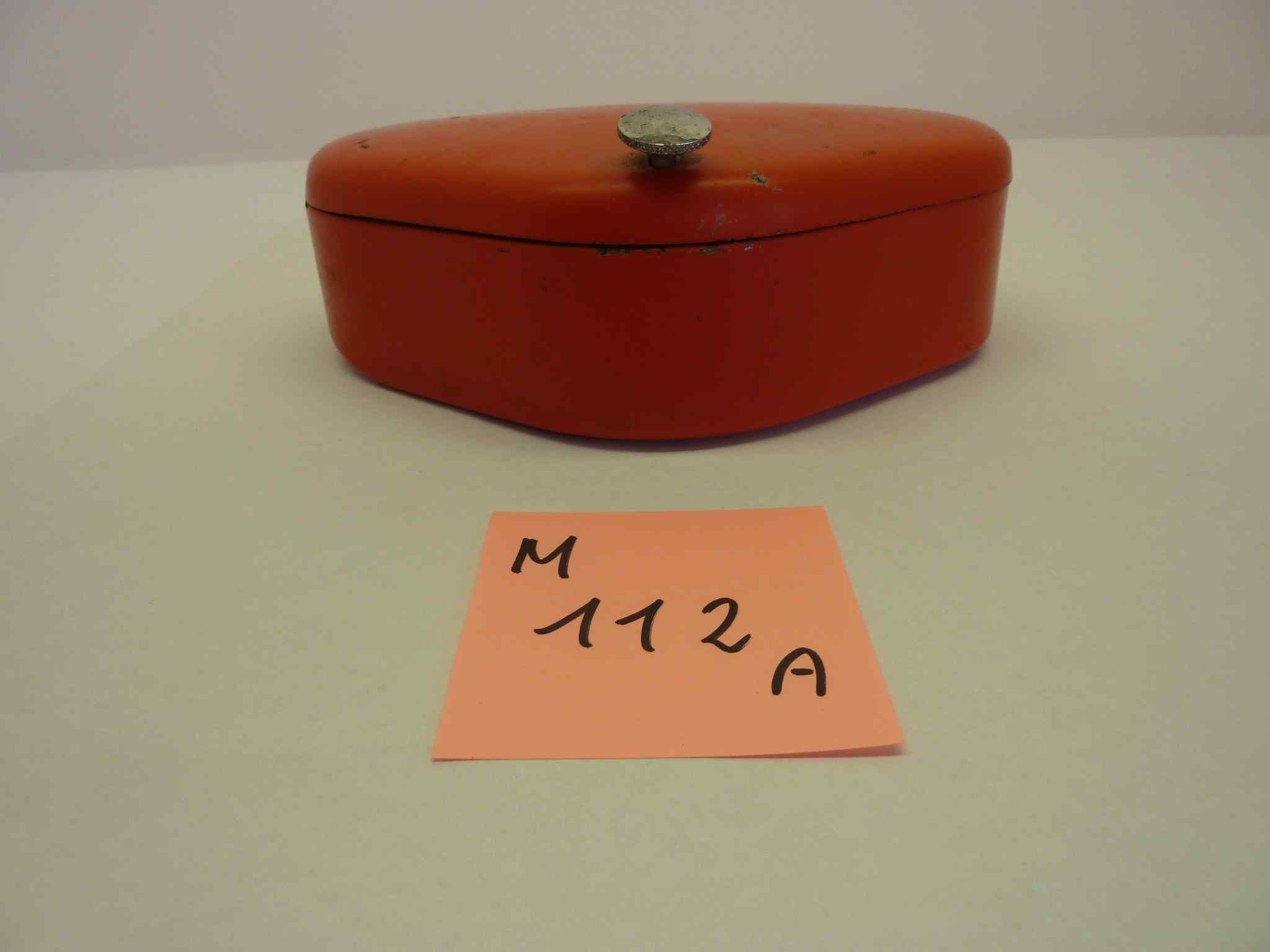 GILERA 150 GIUBILEO bauletto porta oggetti attrezzi sinistro rosso - immagine 4