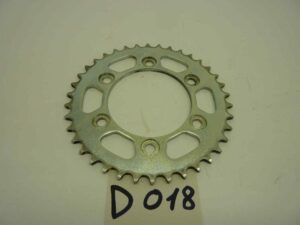 DUCATI MONSTER 600 corona 38 denti cod. Z38A00 usata come nuova