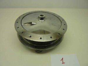 MOZZO AMADORI anteriore completo cod 6288 diametro 180 mm - piatto porta ganasce cod 6199 Ducati Scrambler, desmo, Gt, Rt tutte cilindrate e vari modelli epoca