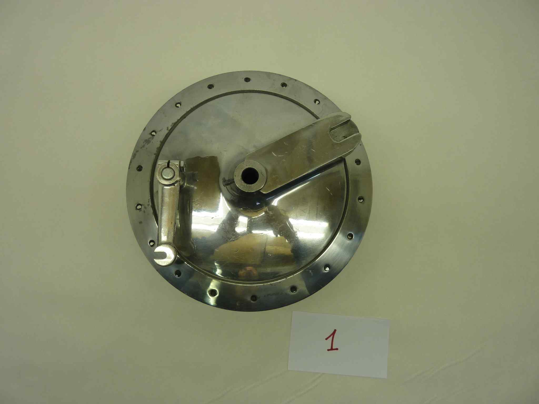 MOZZO AMADORI anteriore completo cod 6288 diametro 180 mm - piatto porta ganasce cod 6199 Ducati Scrambler, desmo, Gt, Rt tutte cilindrate e vari modelli epoca - immagine 3