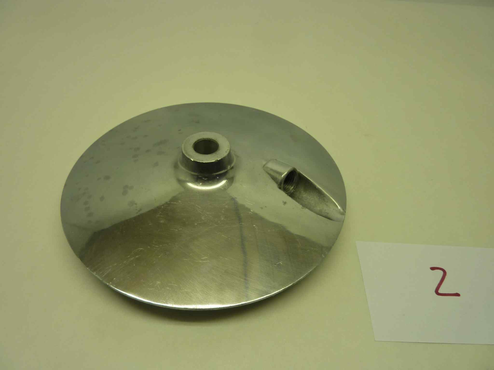 PIATTO MOZZO AMADORI cod 540 diametro 185 mm - foro perno 15 mm DUCATI