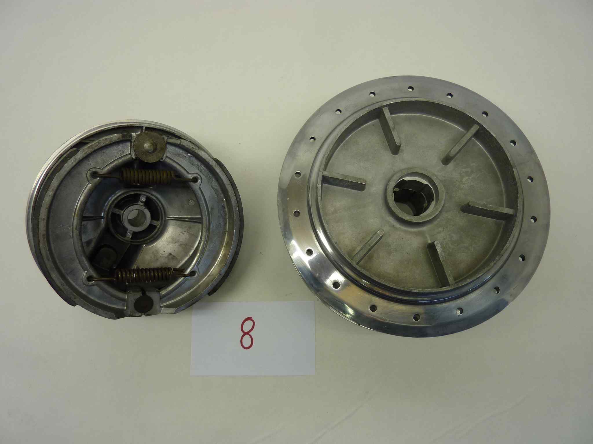 MOZZO POSTERIORE AMADORI CAMPAGNOLO cod 5074 diametro 158 mm - piatto porta ceppi ganasce completo cod 5114 - 36 raggi - immagine 4