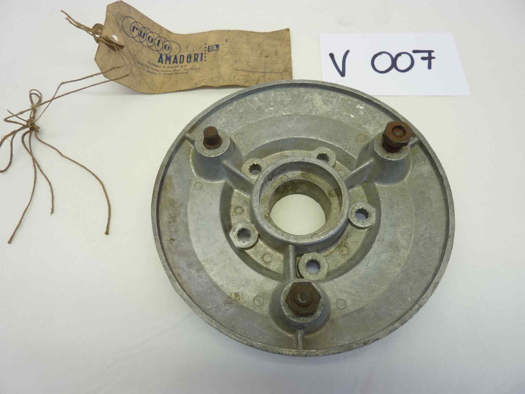 Flangia attacco corona moto epoca vari modelli mozzo posteriore diam est 164 mm e foro 35 mm - immagine 3