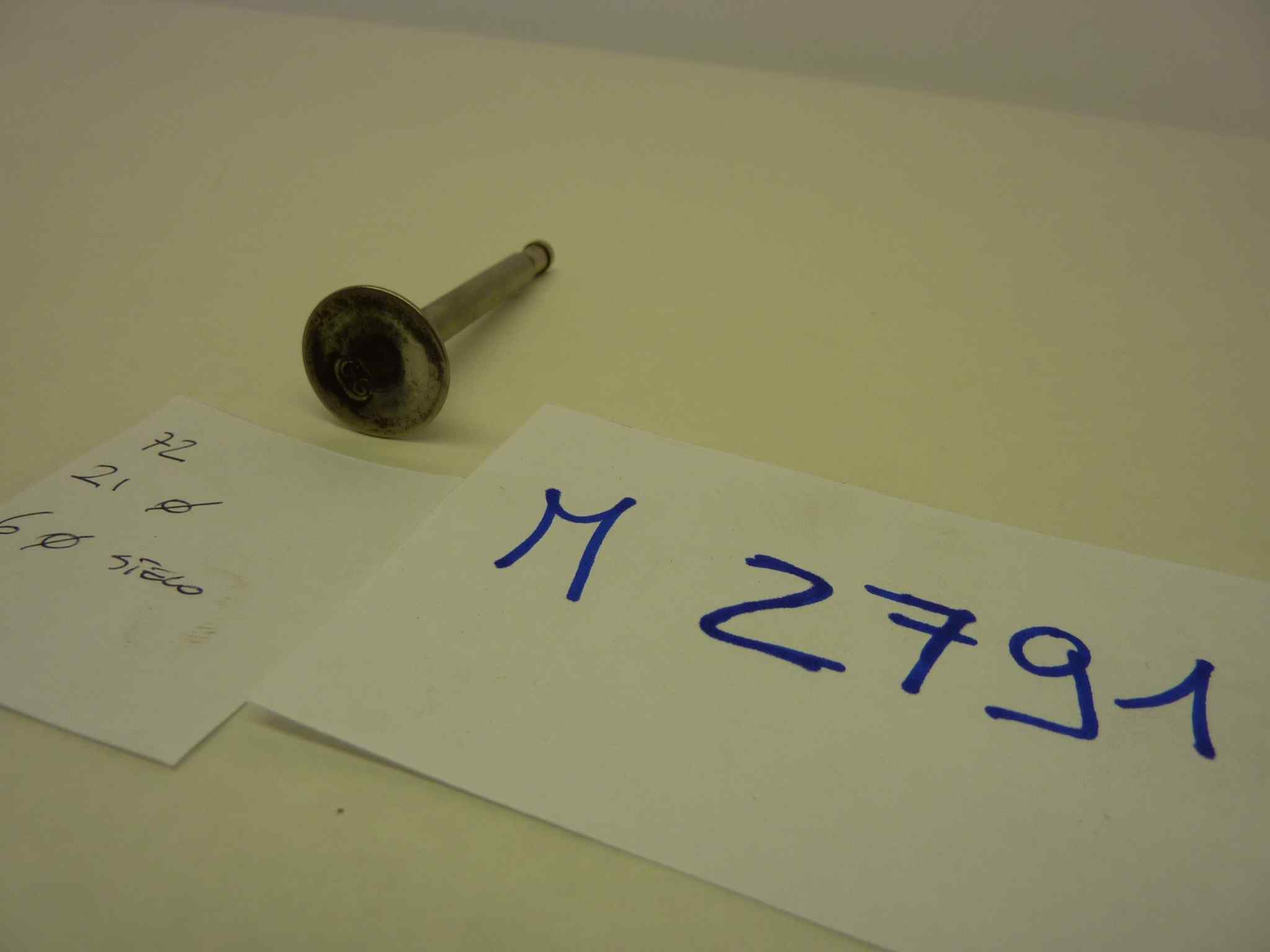 GILERA vari modelli valvola motore aspirazione o scarico Altezza totale 72,0 mm - diam stelo 6 mm - diam testa 21,0 mm - immagine 2