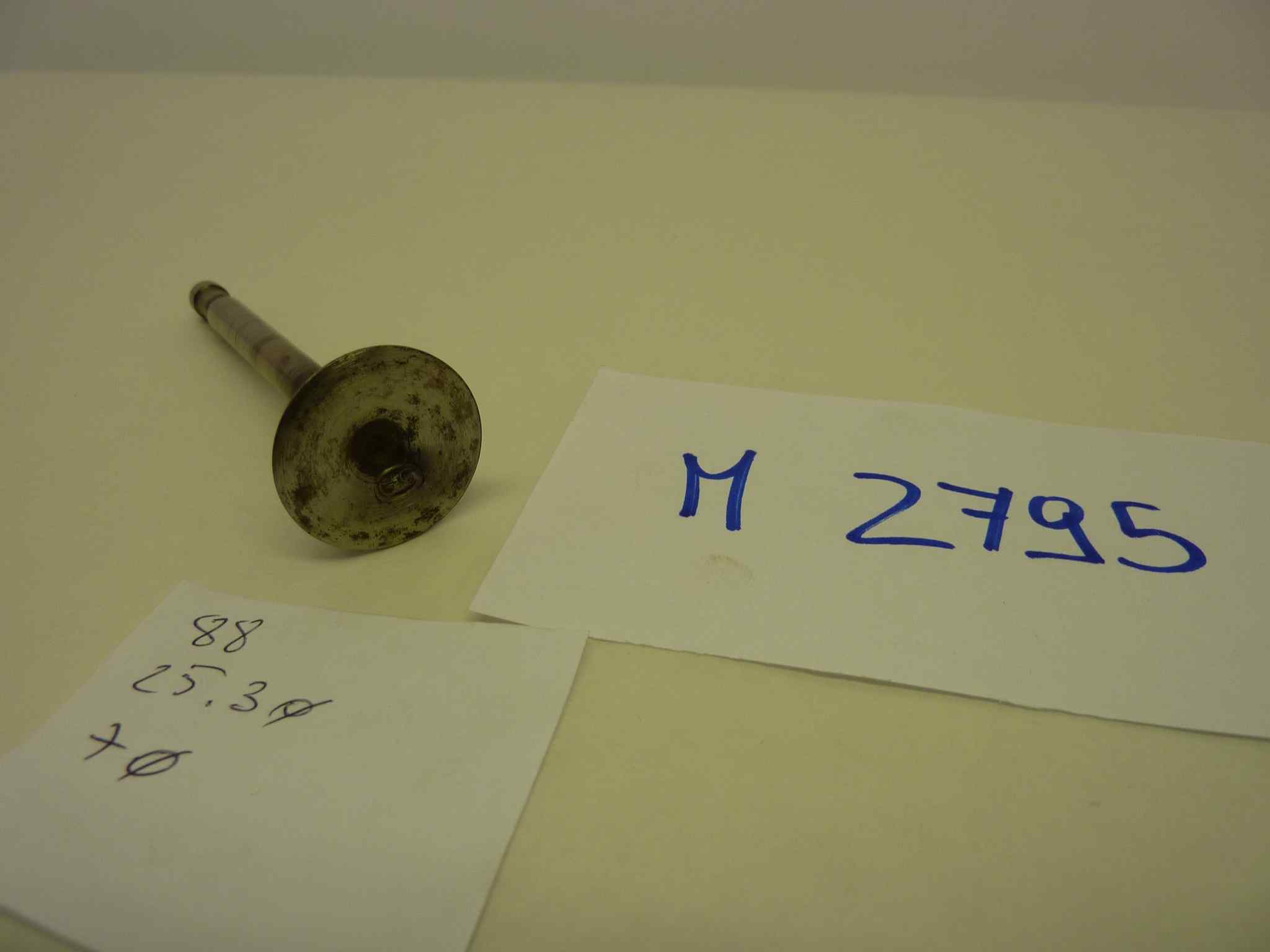 GILERA 150 175 4T valvola motore aspirazione o scarico Altezza totale 88,0 mm - diam stelo 7 mm - diam testa 25,3 mm - immagine 2