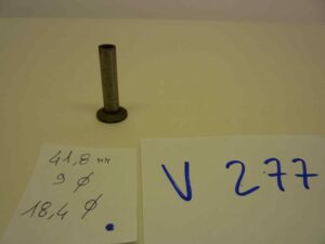 Valvola motore aspirazione o scarico moto epoca Altezza totale  41,8 mm - diam stelo 9 mm - diam testa 18,4 mm