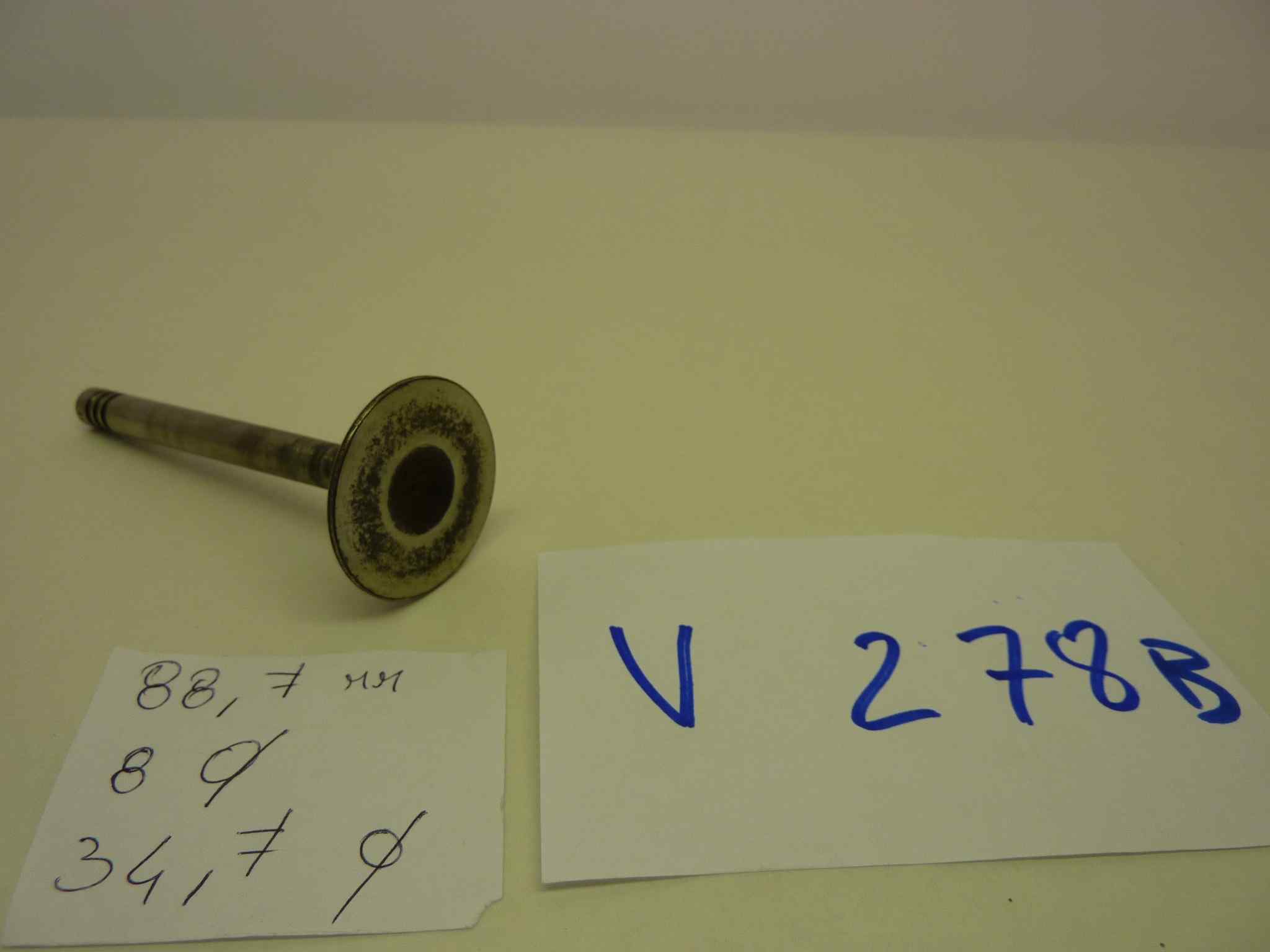 Valvola motore aspirazione o scarico moto epoca Altezza totale 88,7 mm - diam stelo 8 mm - diam testa 34,7 mm AUS AP37/S 2886 - immagine 2