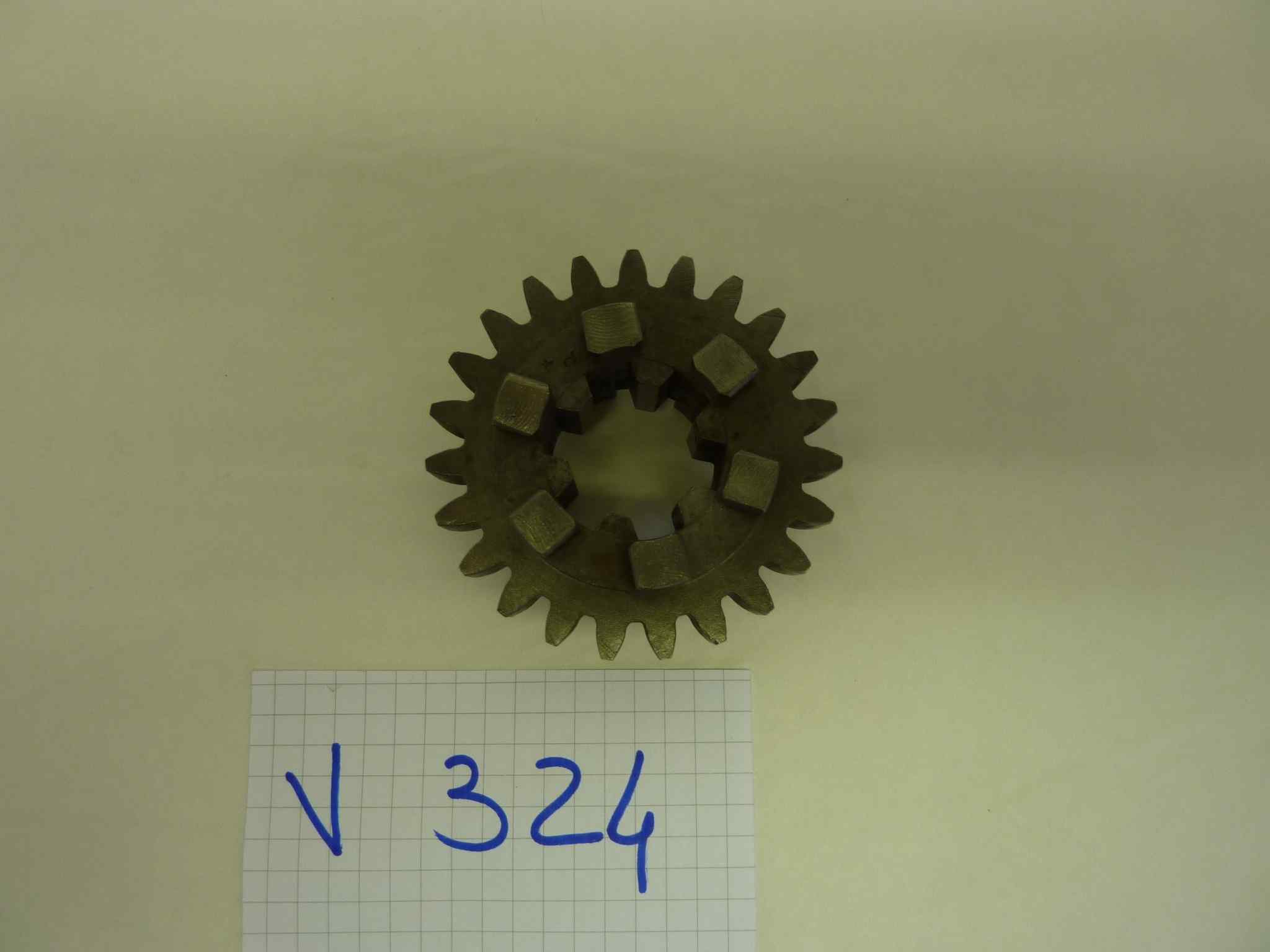 Ingranaggio Guzzi P4 23 denti diam esterno 62 mm - immagine 4