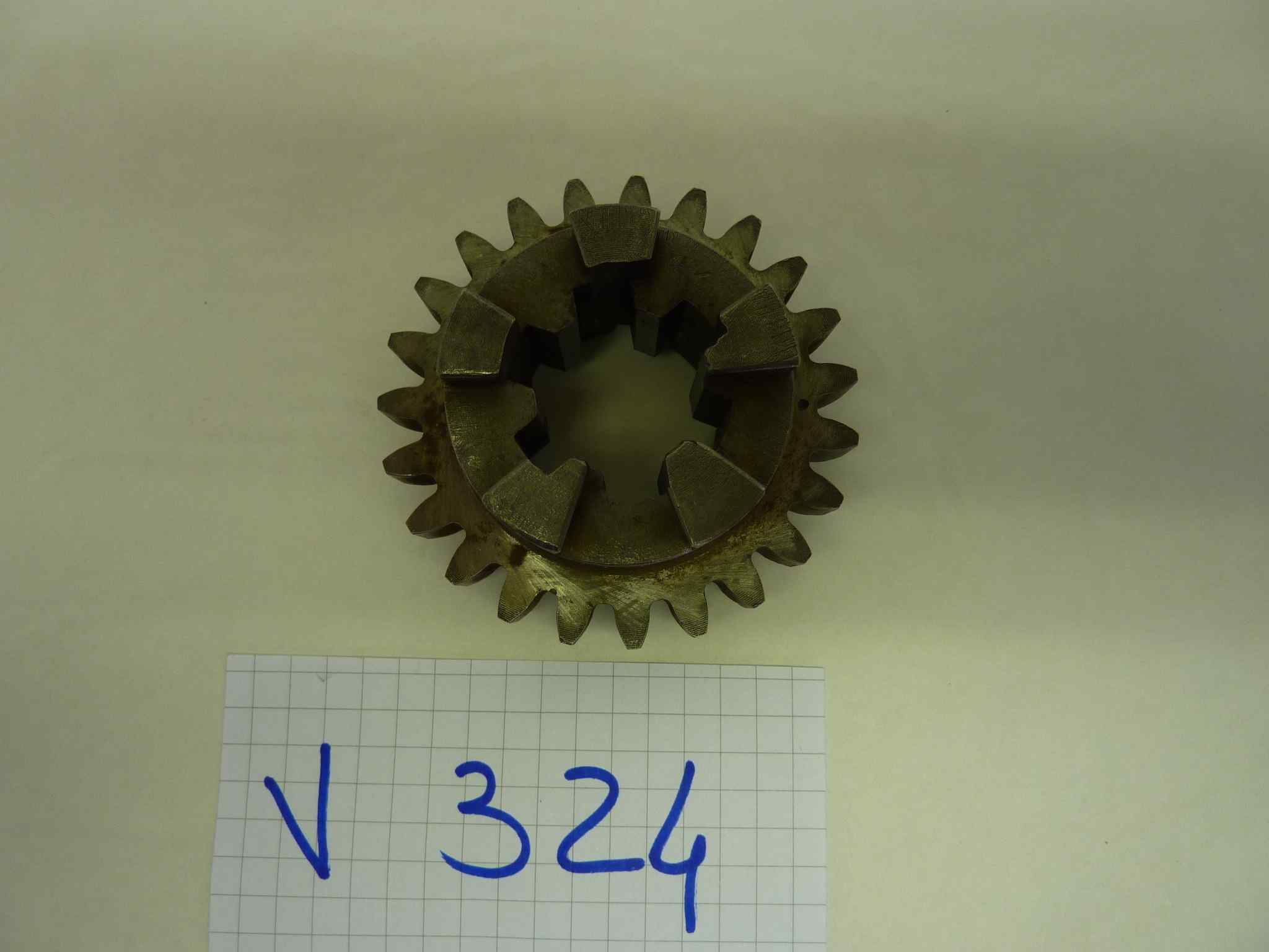 Ingranaggio Guzzi P4 23 denti diam esterno 62 mm - immagine 5