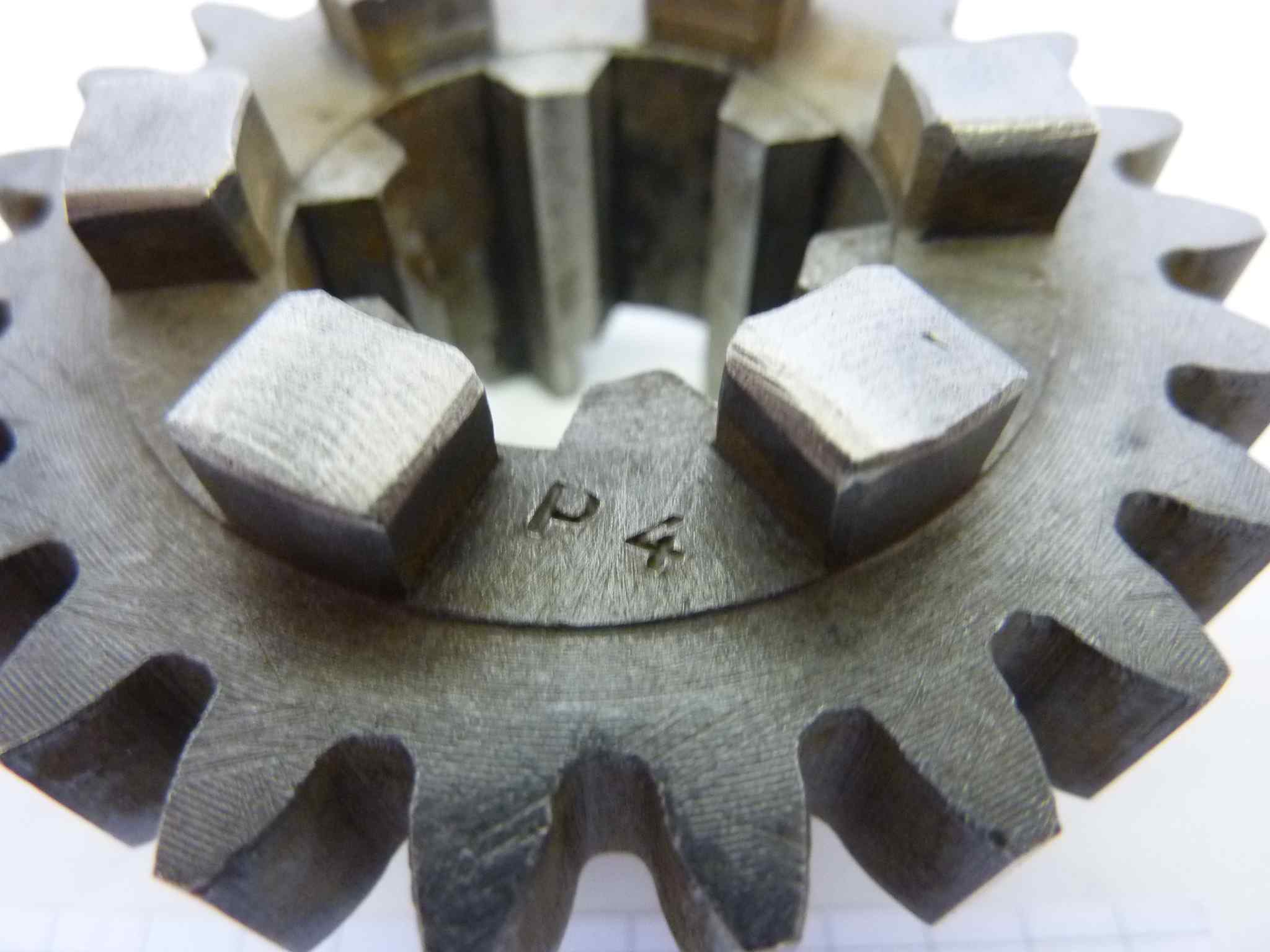 Ingranaggio Guzzi P4 23 denti diam esterno 62 mm - immagine 6