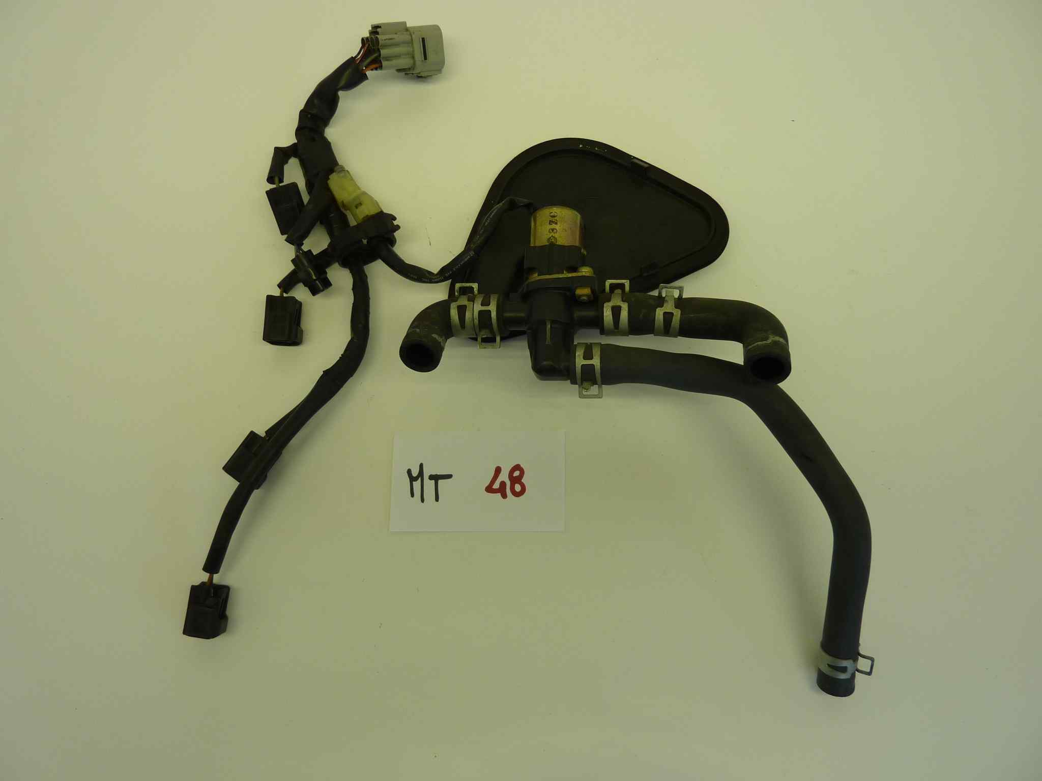 YAMAHA YZF R1 04 05 06 Sensore temperatura olio motore completo di staffa e cablaggio VALVOLA PAIR SENSORE VAPORI OLIO MOTORE