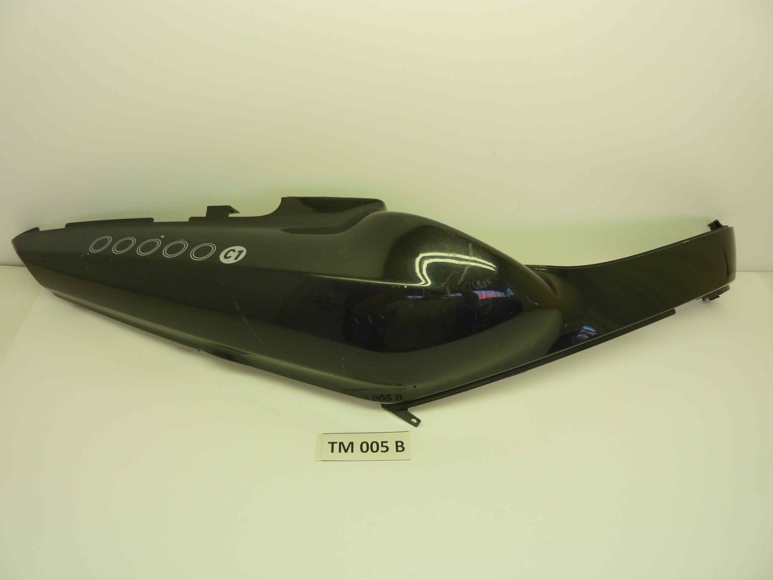 BMW C1 125 200 CARENA LATERALE DESTRA FIANCO COD 46632329164