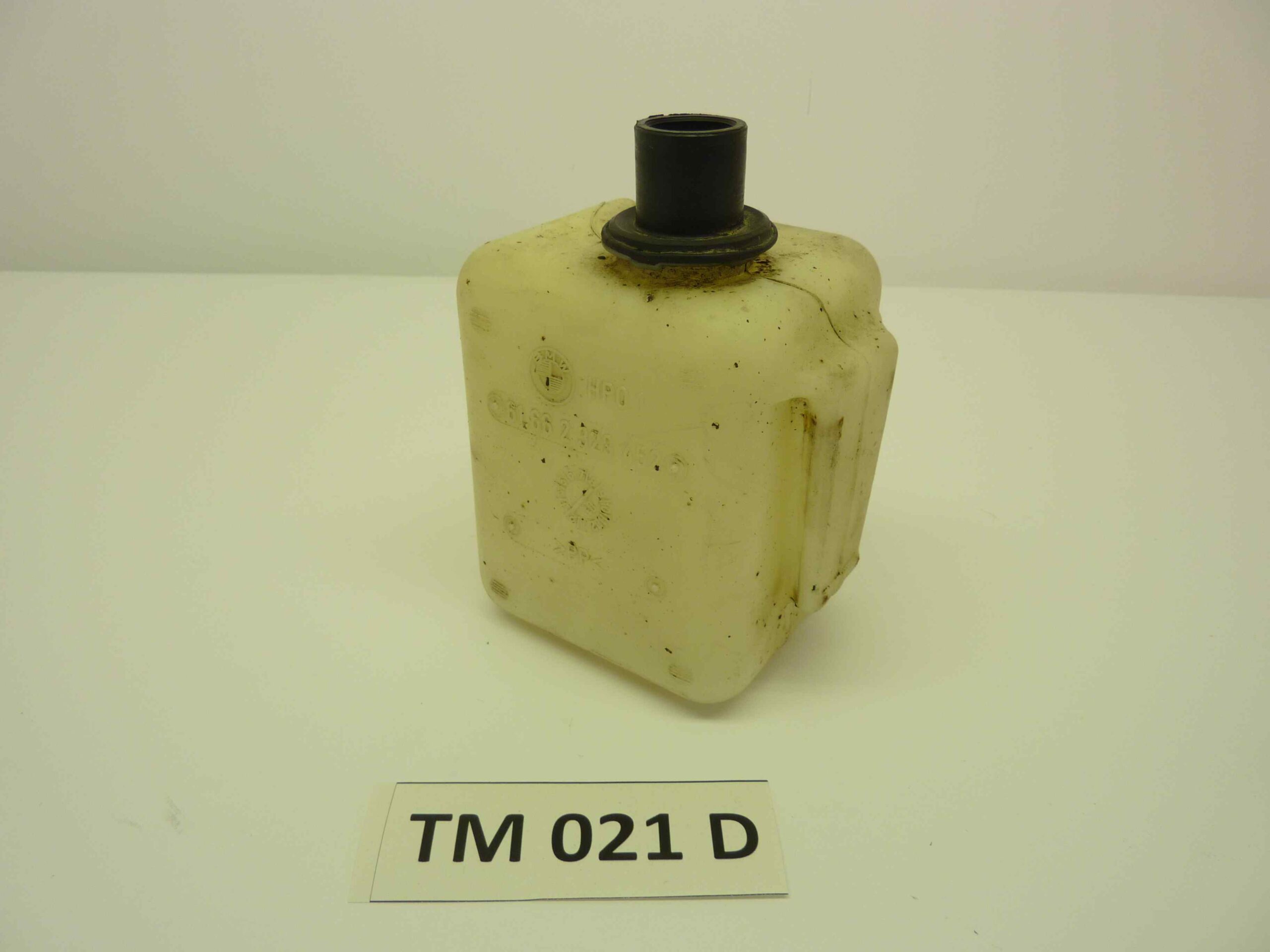 BMW C1 125 200 VASCHETTA SERBATOIO LIQUIDO LAVAVETRI CON POMPA COD 67128377612 61662329452 - immagine 3