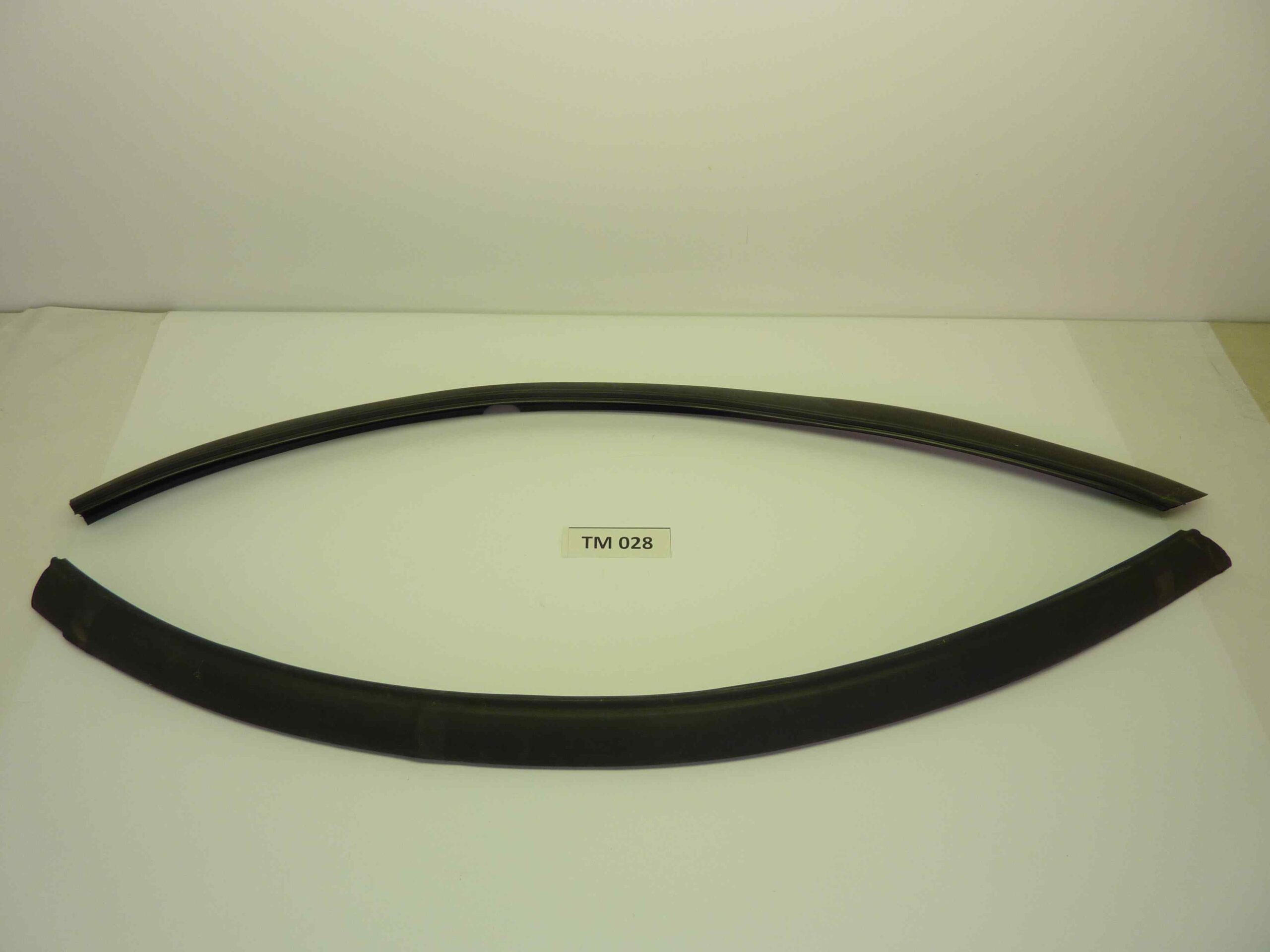 BMW C1 125 200 COPPIA MODANATURE VETRO ANTERIORE COD