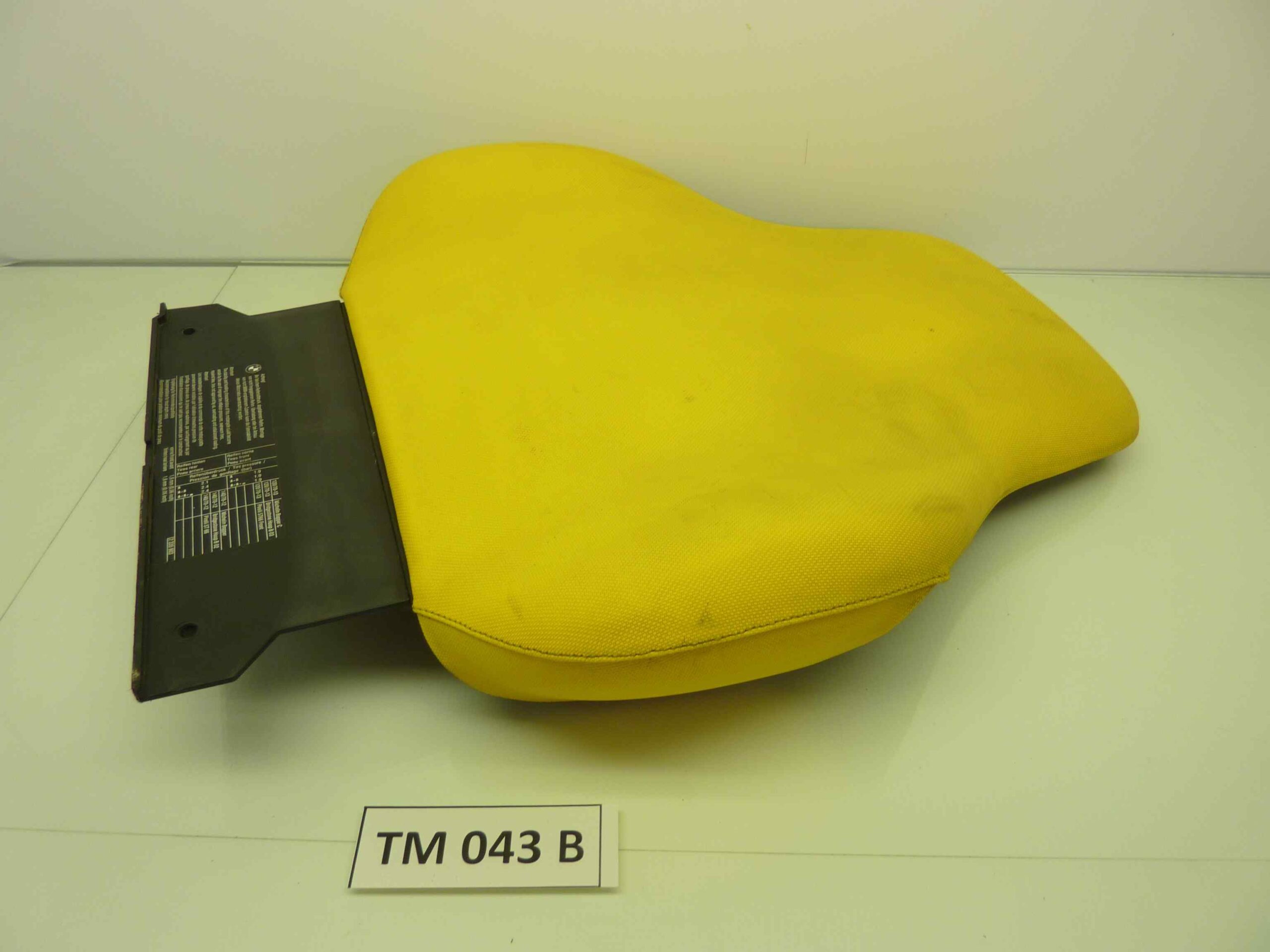 BMW C1 125 200 SCHIENALE POGGIA SCHIENA GIALLO USATO COD 52512328941 - immagine 2
