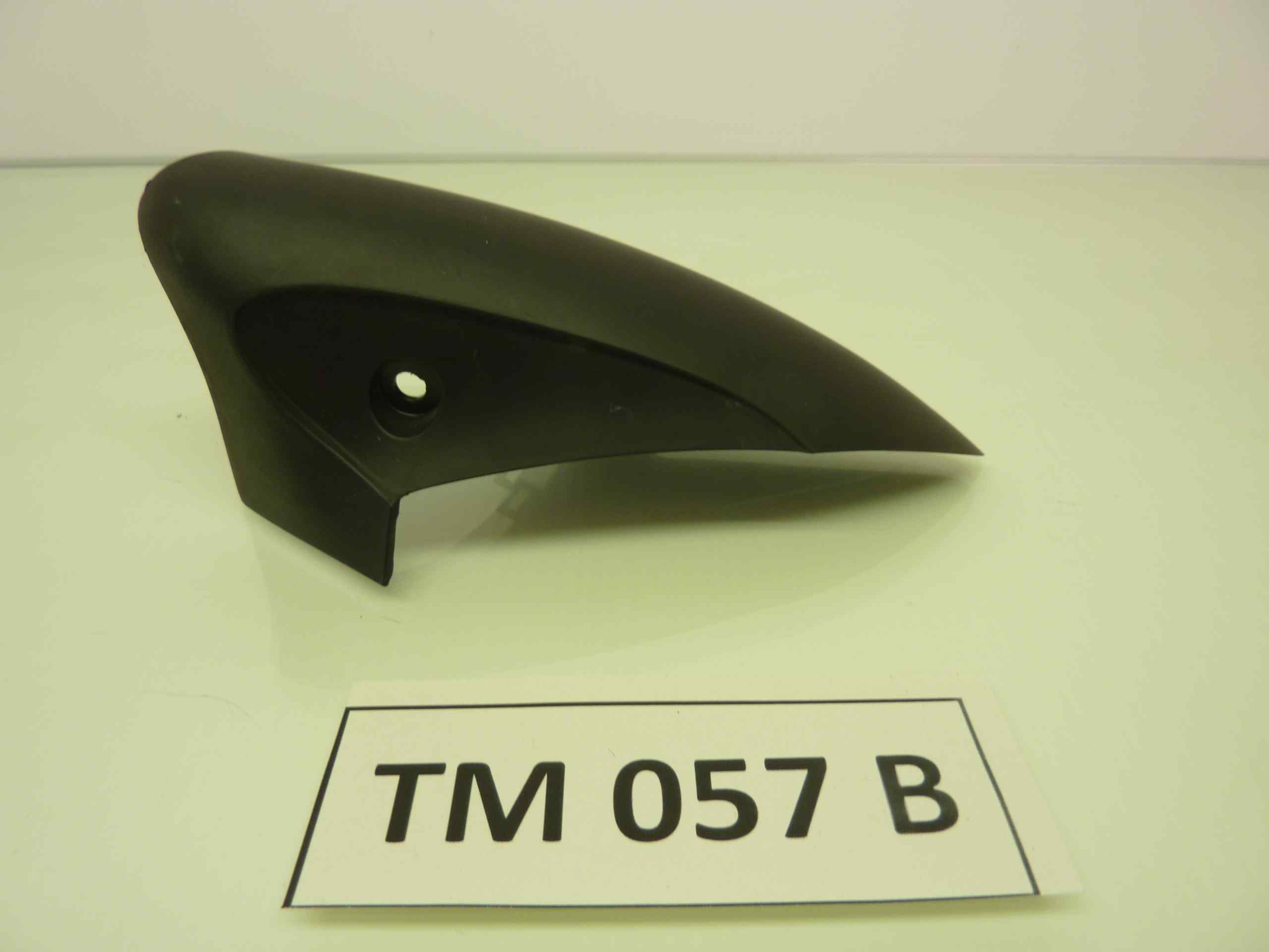 BMW C1 125 200 COPERTURA SPECCHIO DESTRO COD 51162329620