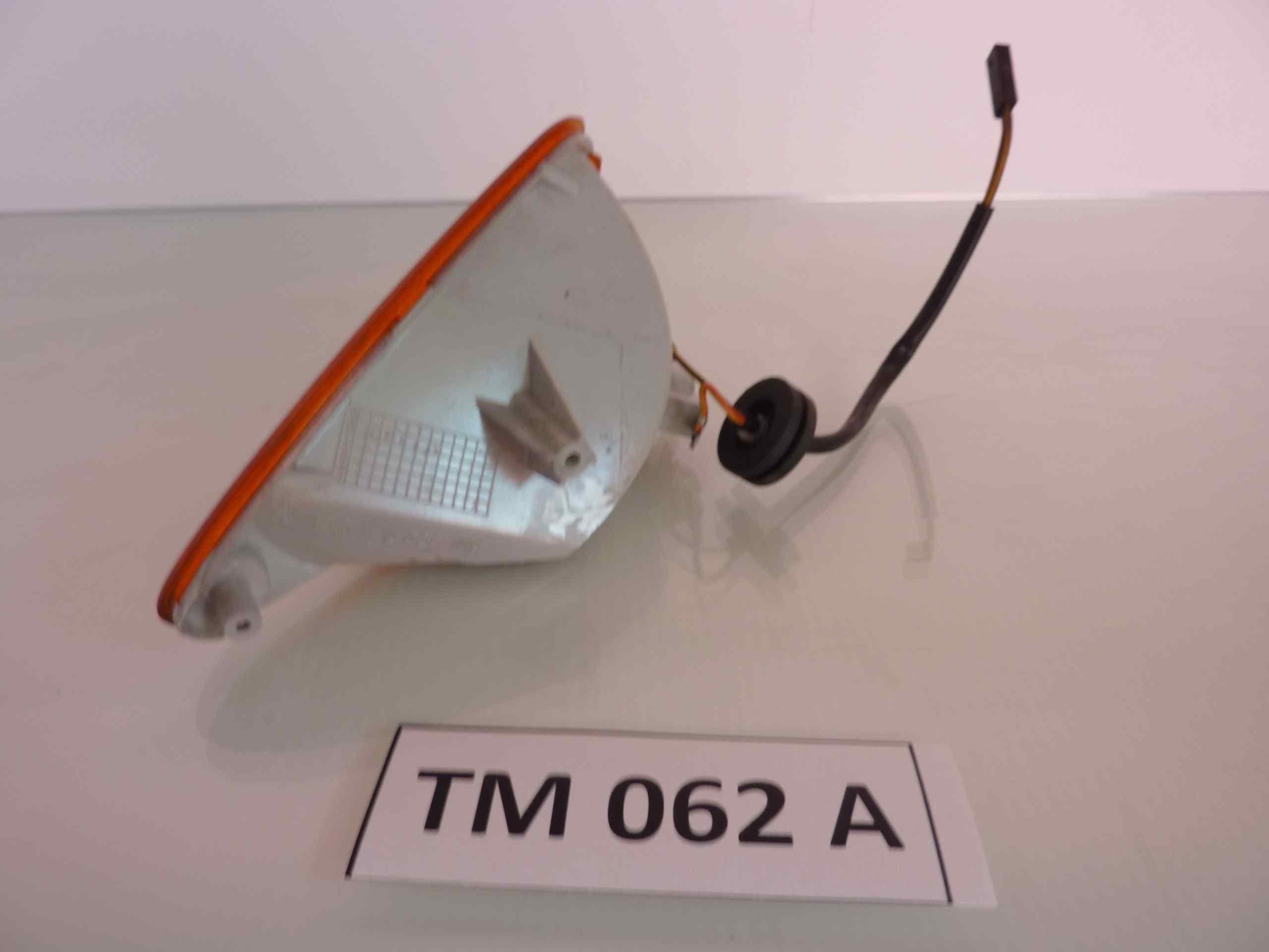 BMW C1 125 200 FRECCIA ANTRIORE SINISTRA COD 12342329148 - immagine 2