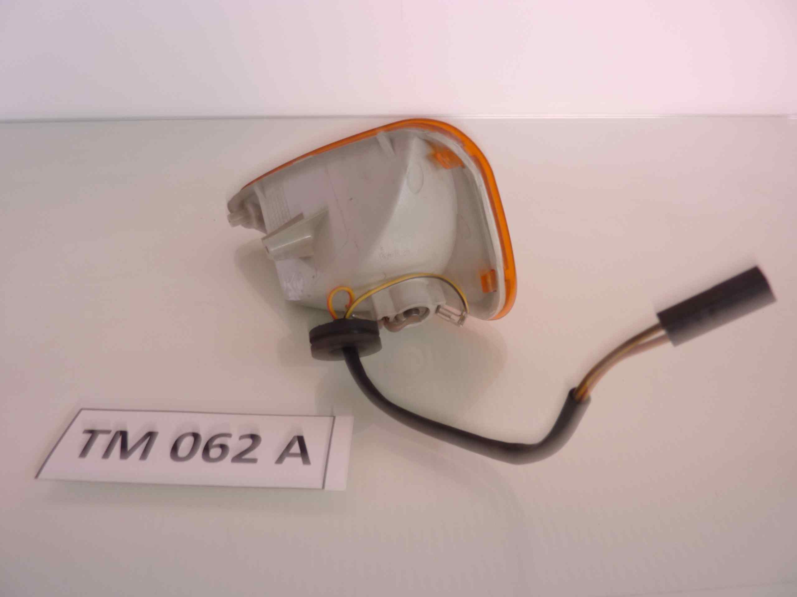 BMW C1 125 200 FRECCIA ANTRIORE SINISTRA COD 12342329148 - immagine 3