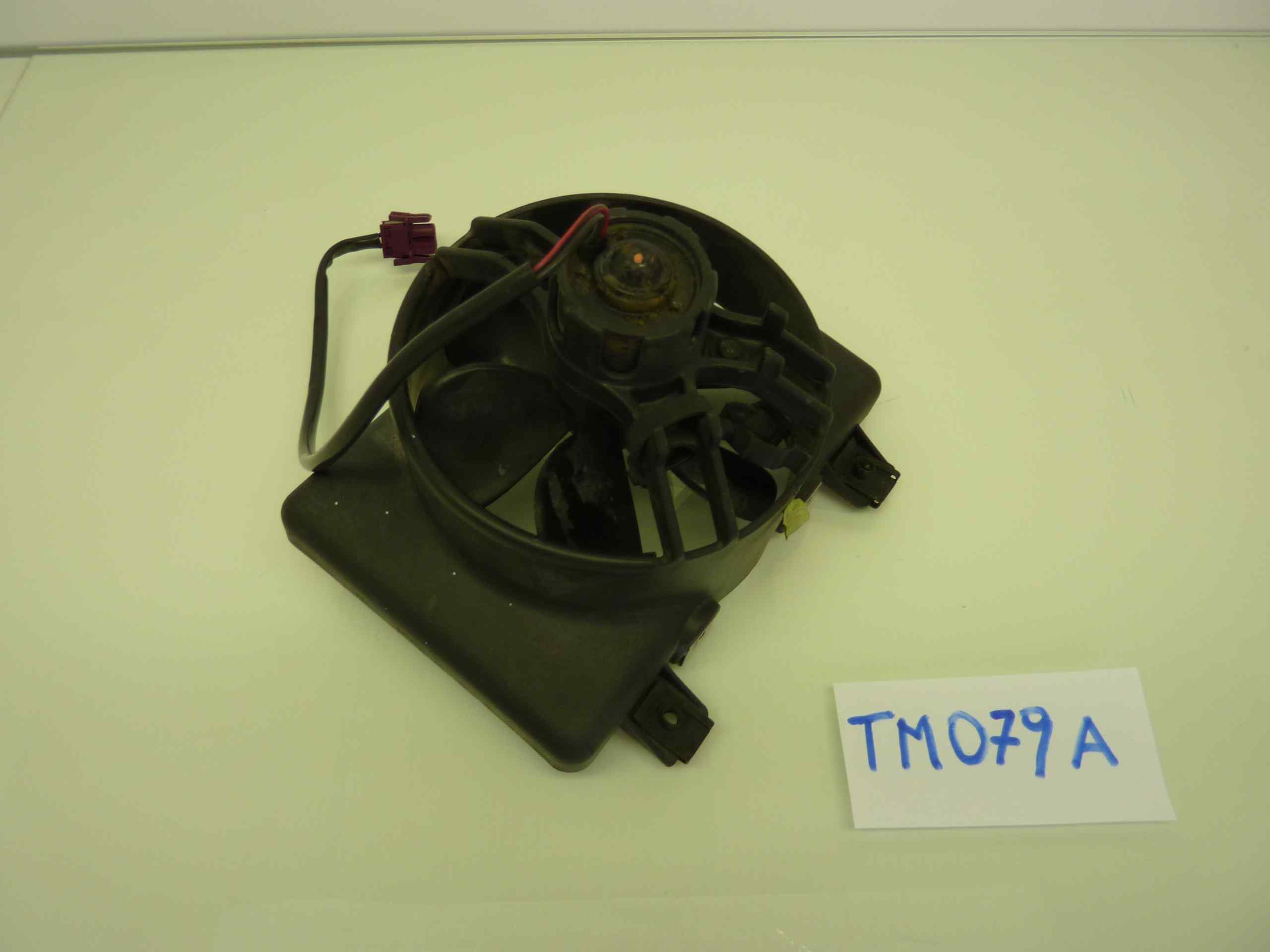 BMW C1 200 VENTOLA RAFFREDDAMENTO RADIATORE - immagine 2