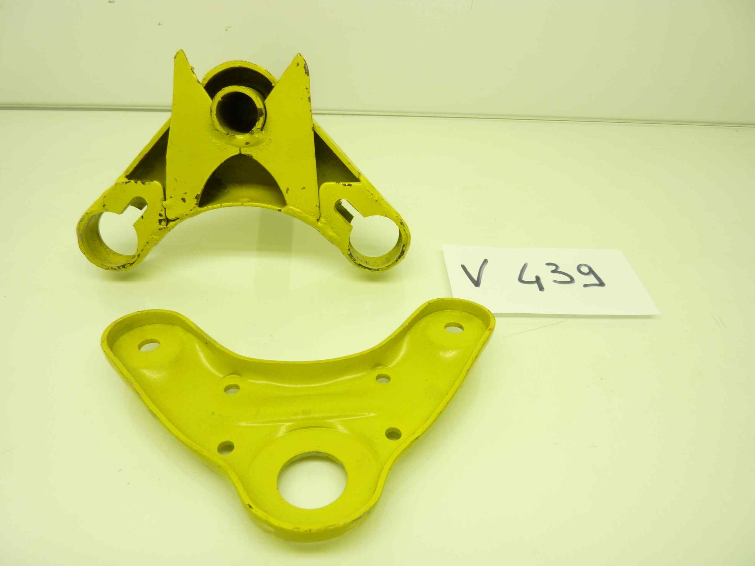 piastra sterzo moto ciclomotore epoca gialla interasse steli 137 diametro steli 27 diametro canotto 25 mm - immagine 4