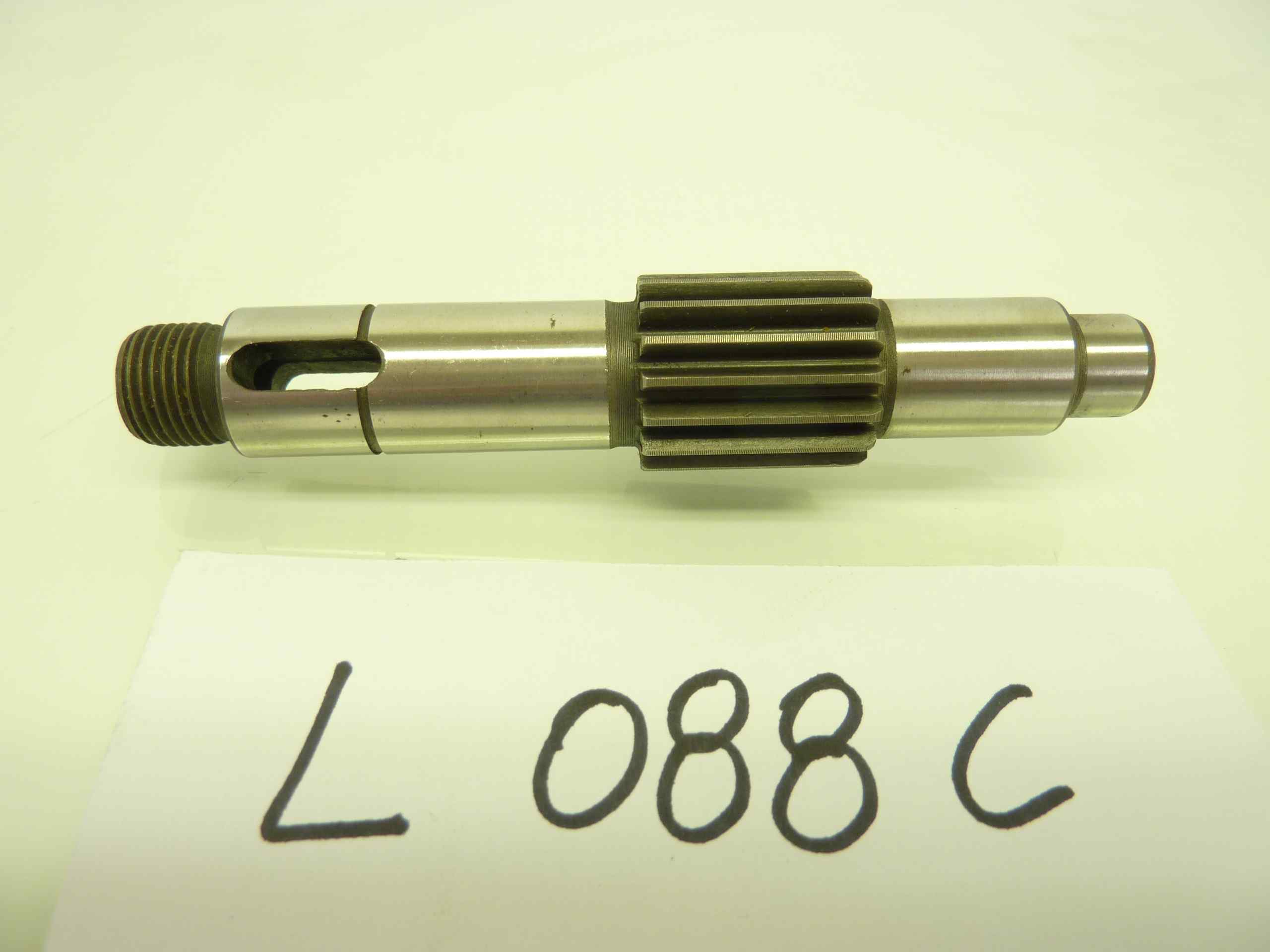 BENELLI export 3vk Motobi vari modelli albero primario cod 70210600