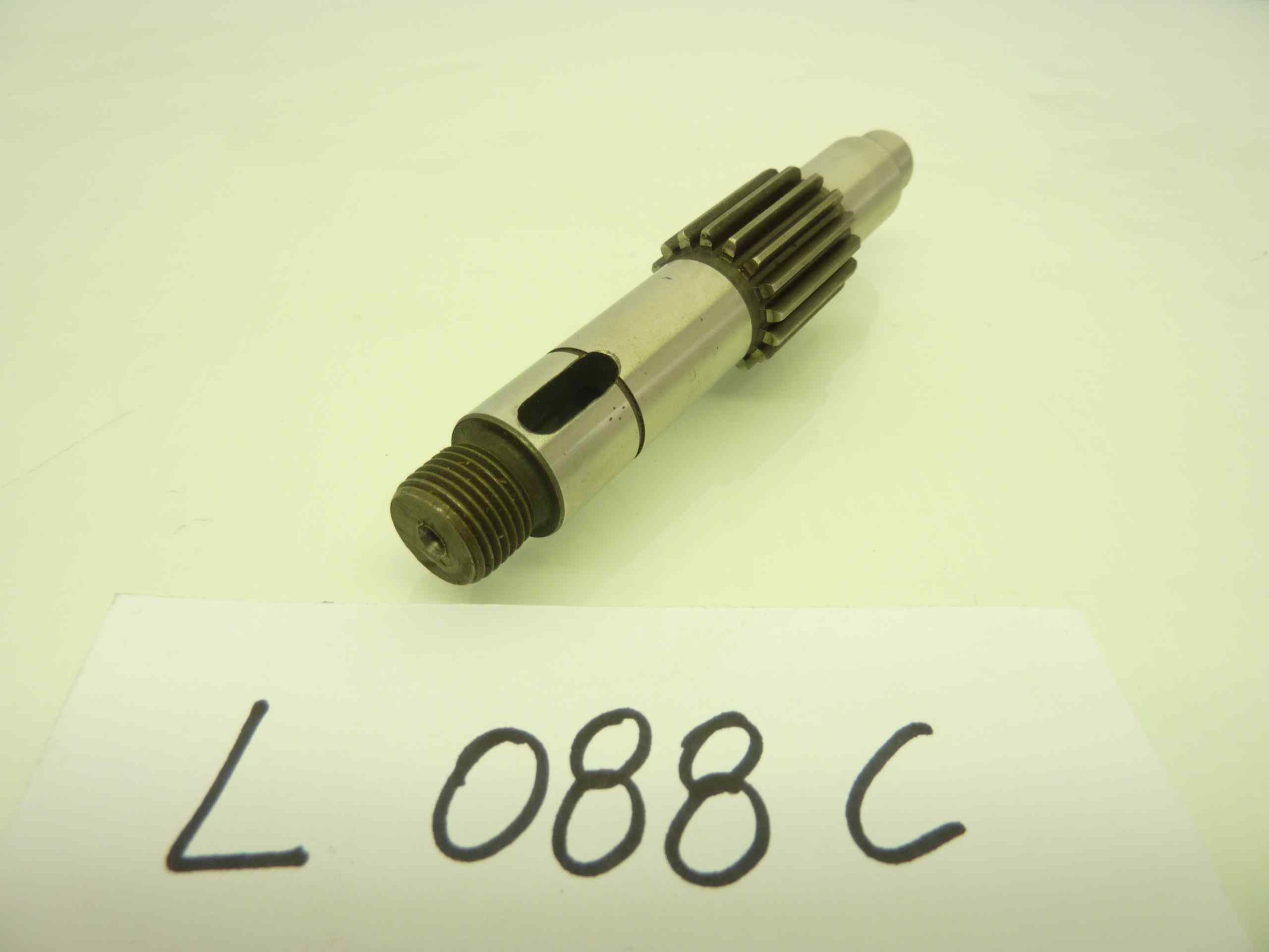 BENELLI export 3vk Motobi vari modelli albero primario cod 70210600 - immagine 2