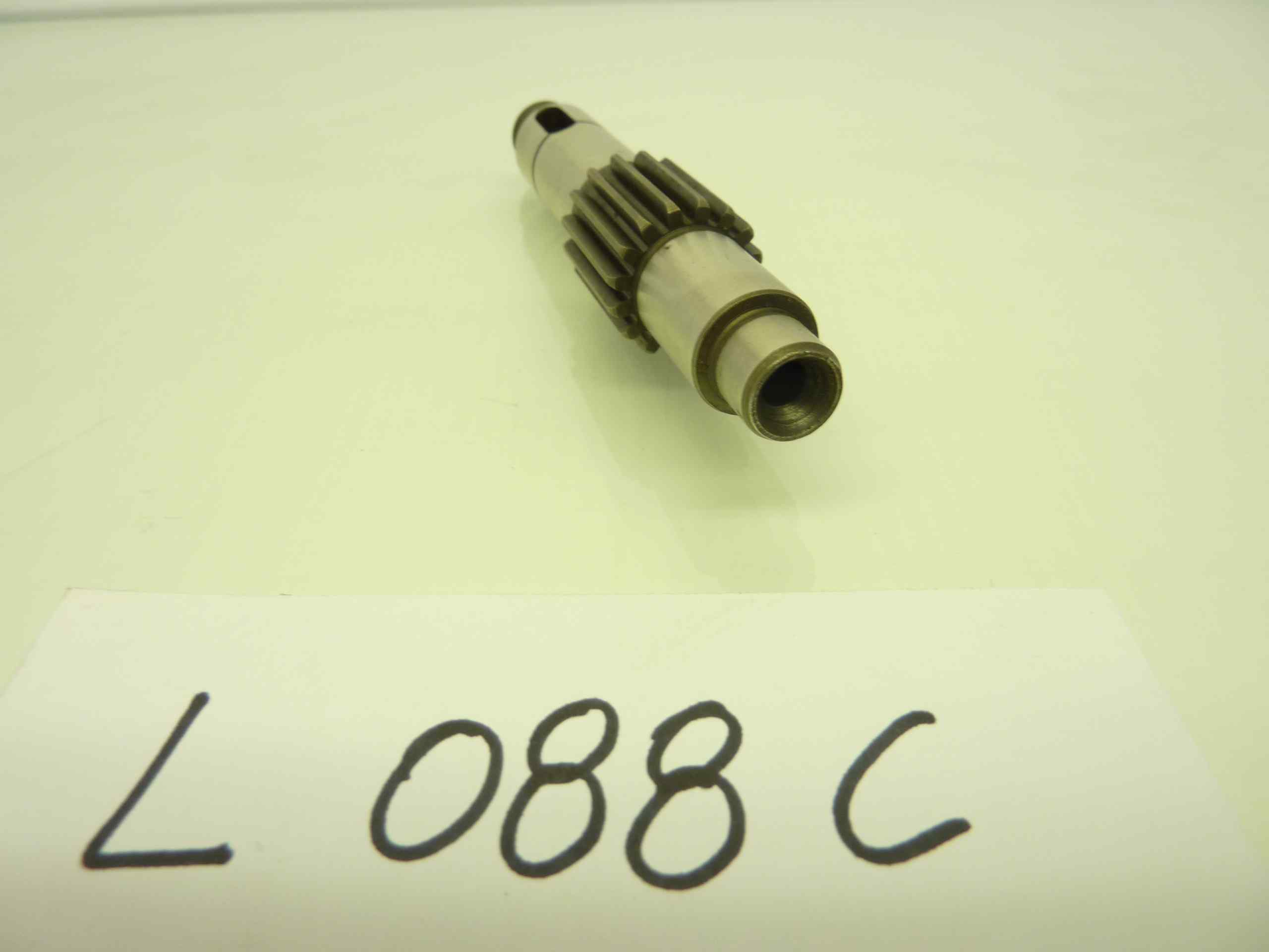BENELLI export 3vk Motobi vari modelli albero primario cod 70210600 - immagine 3