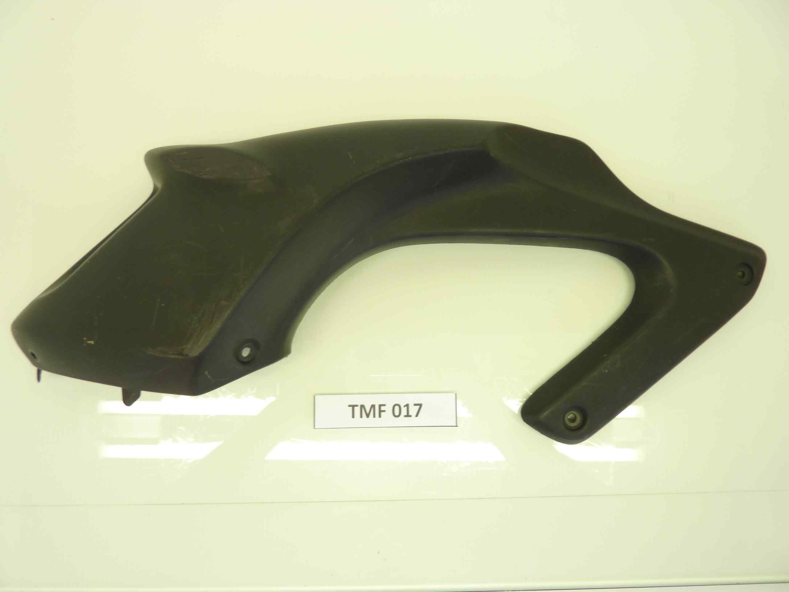 BMW F 650 mono fianchetto laterale destro anteriore plastica cod 46632346248 nero