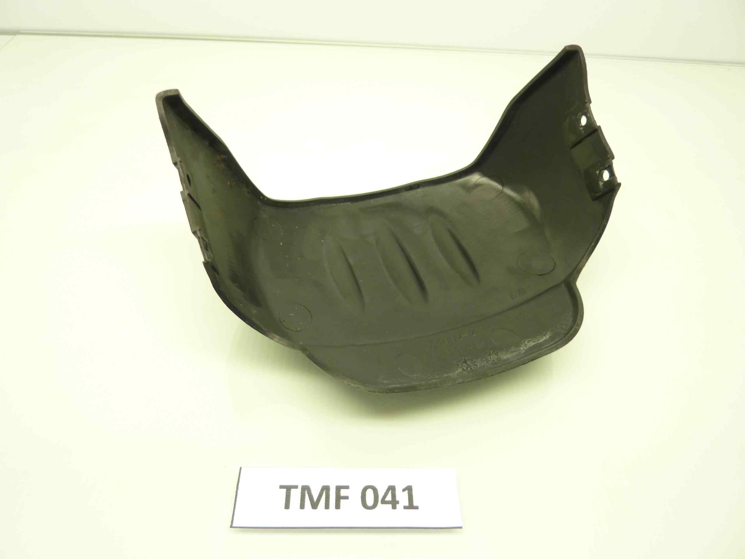 BMW F 650 mono plastica chiusura copri catena cod 46622346386 - immagine 3