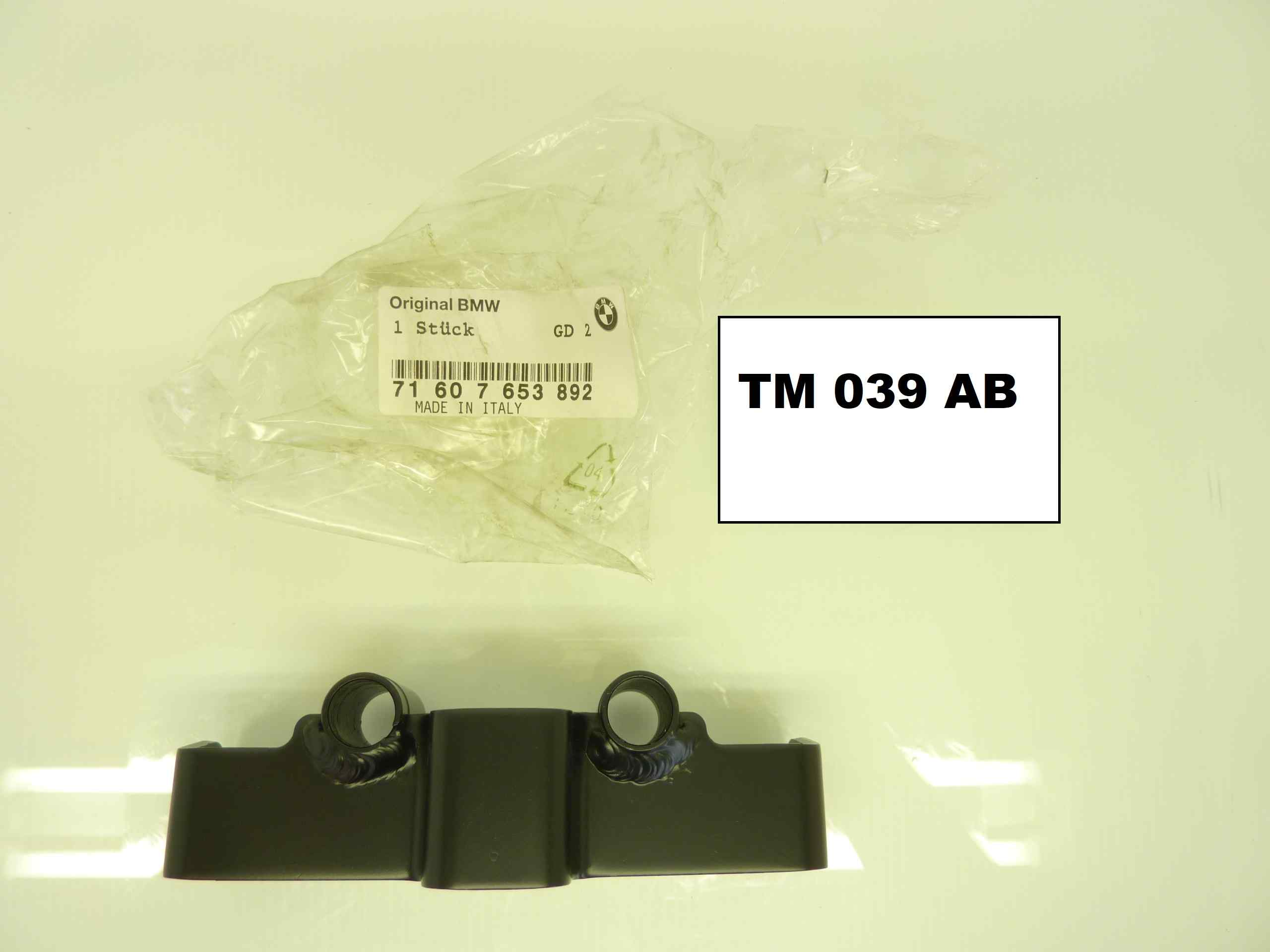 BMW C1 125 200 staffa montaggio poggiatesta baule bagagliaio cod 71607653892